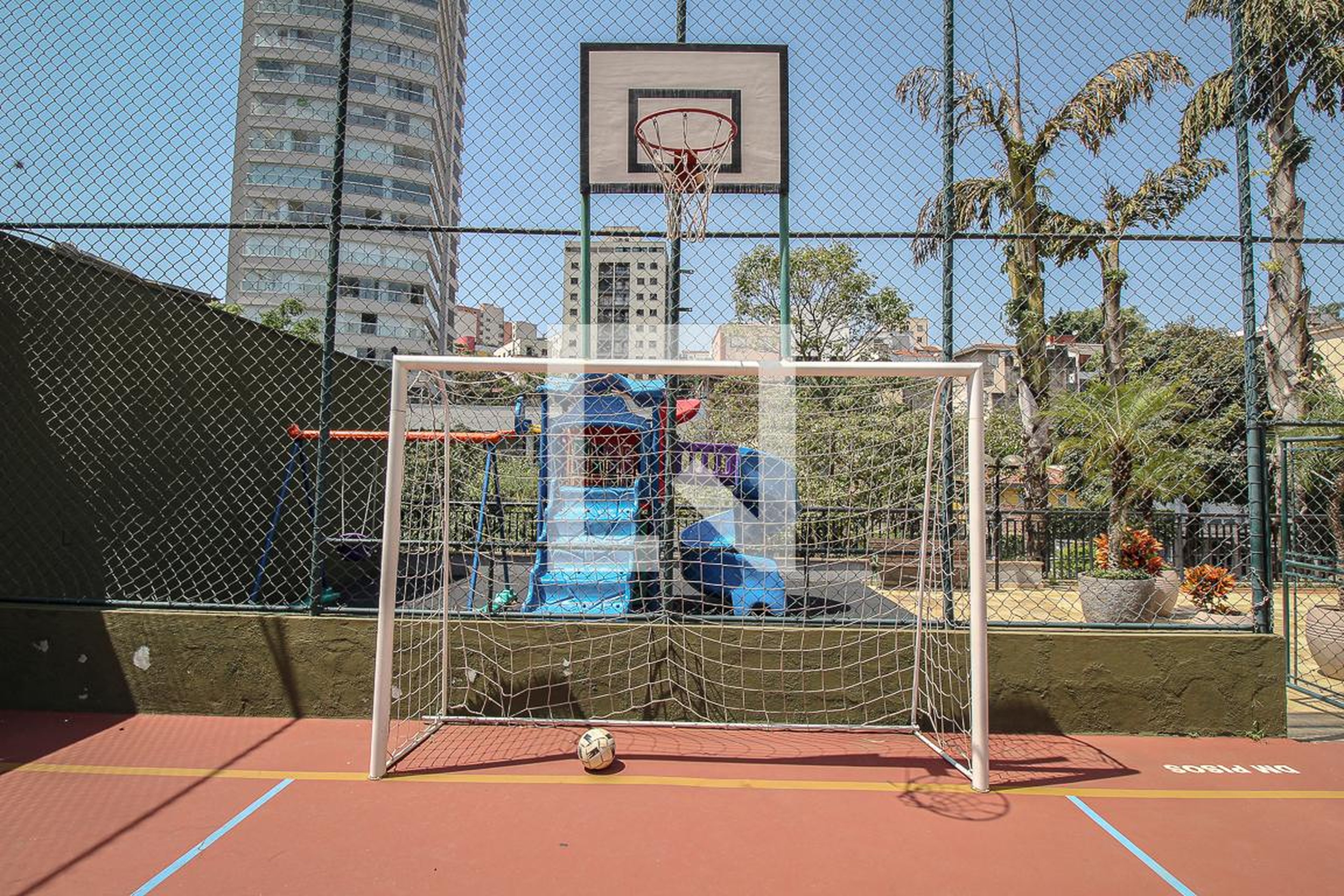 Quadra Esportiva - Saint Albert