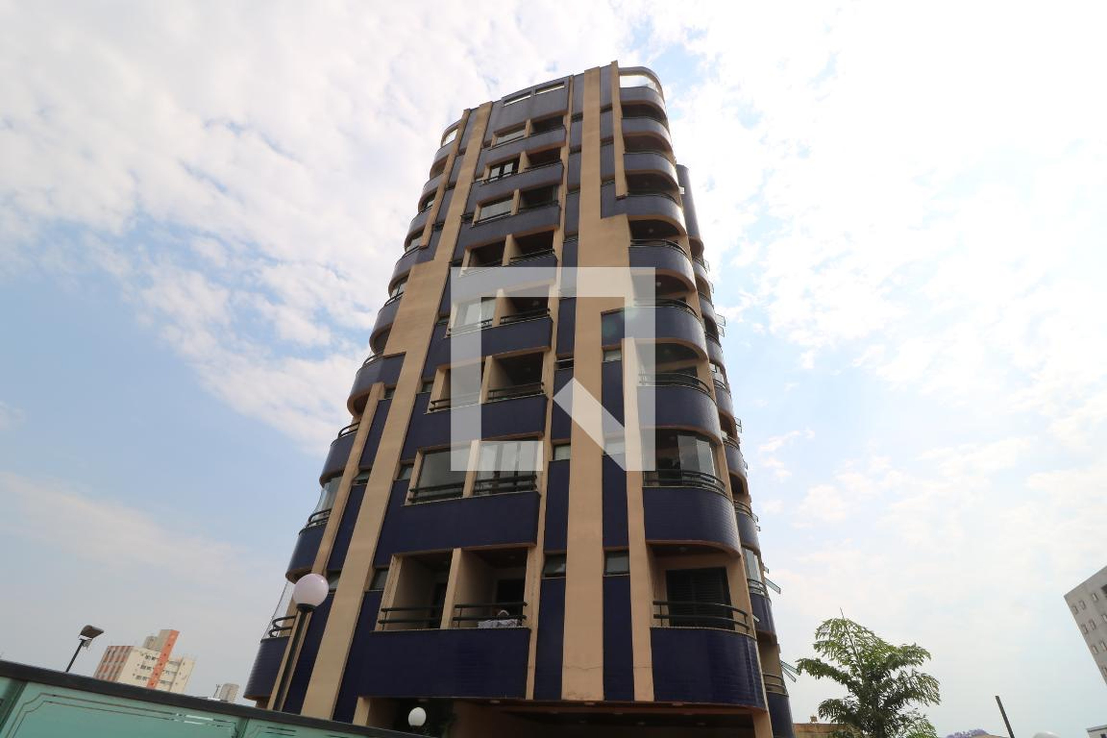 Fachada do Prédio Condomínio Monte Magno