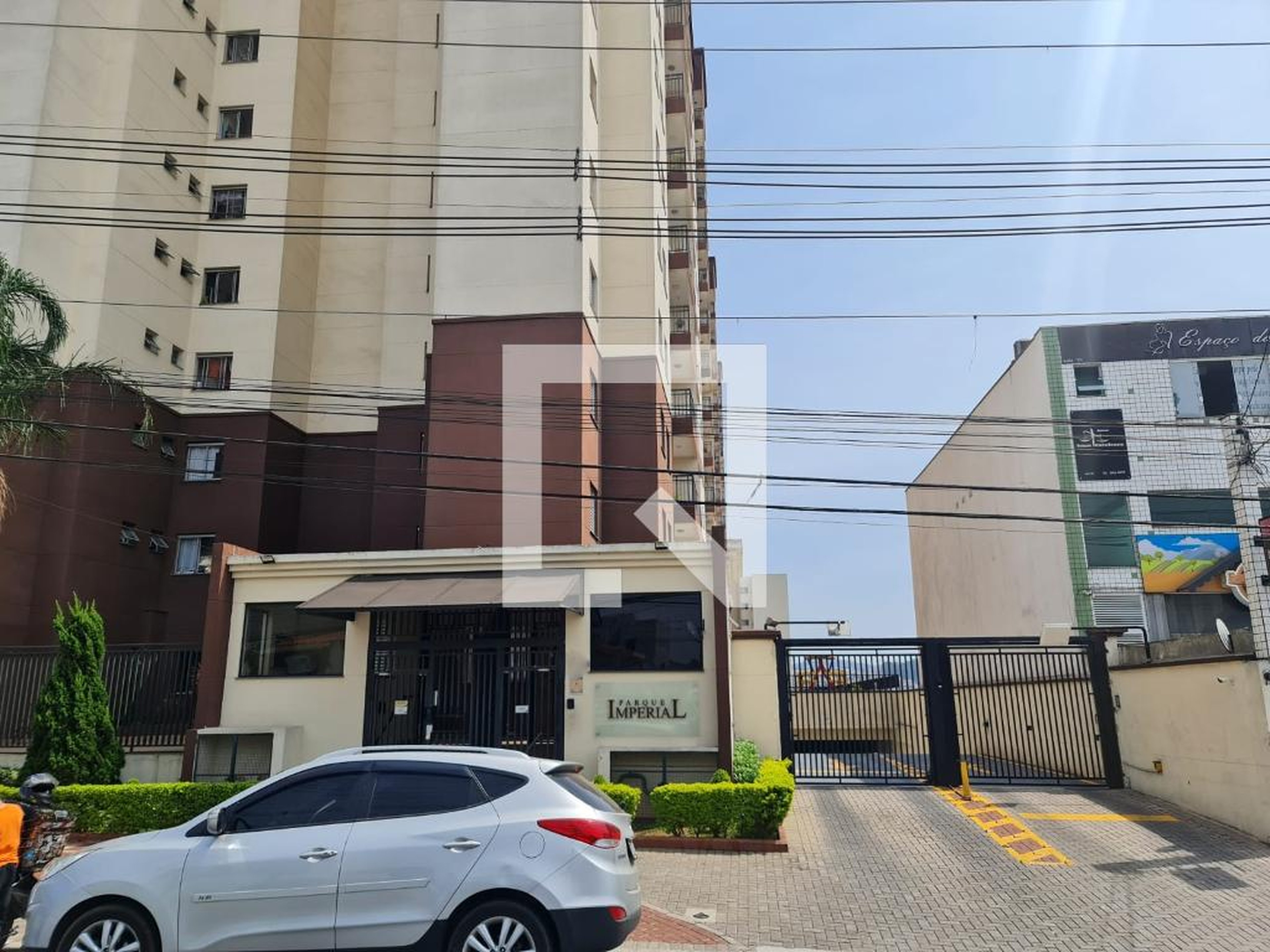 Fachada do Prédio Condomínio Parque Imperial