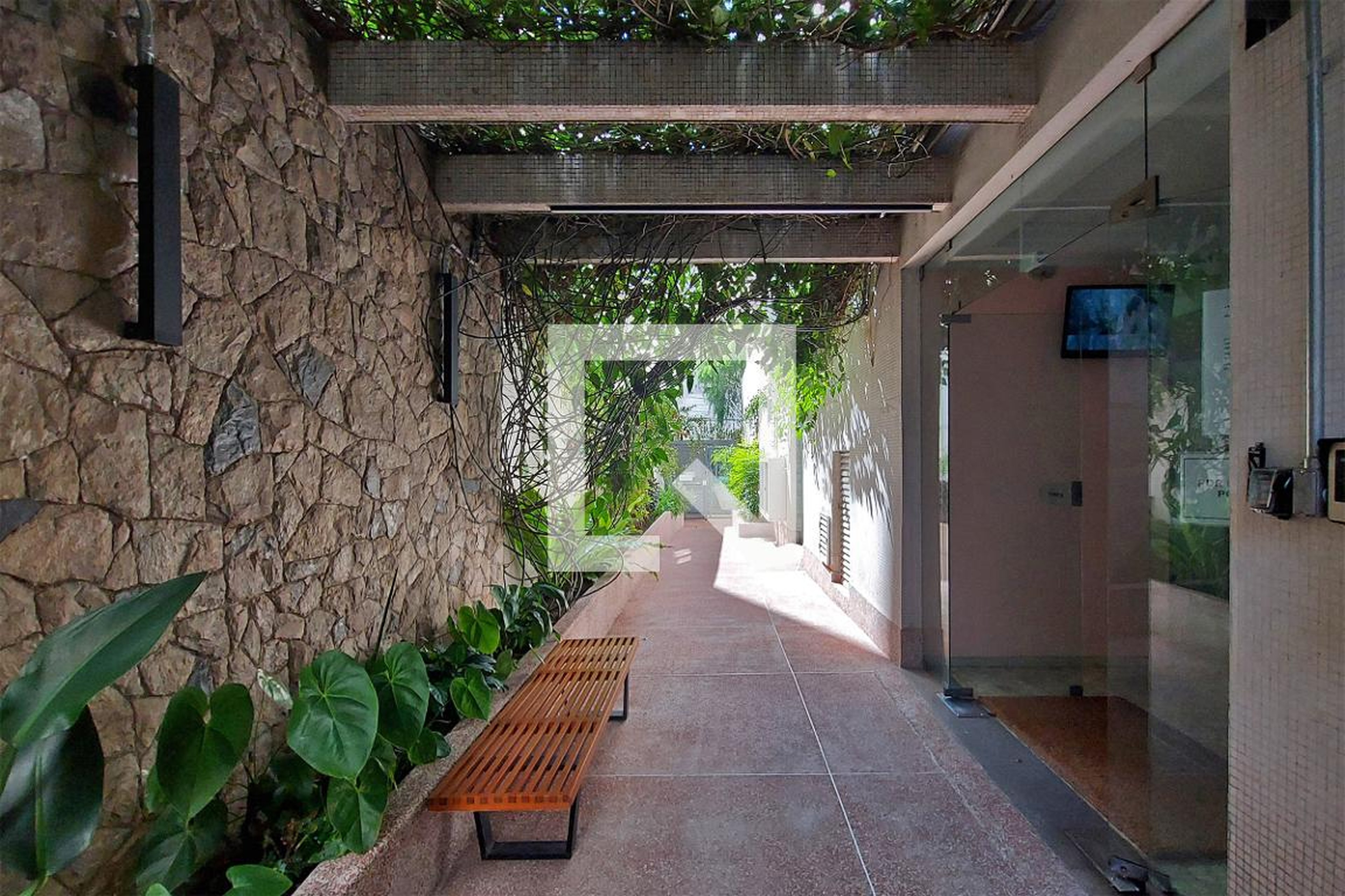 Área Comum - Michel