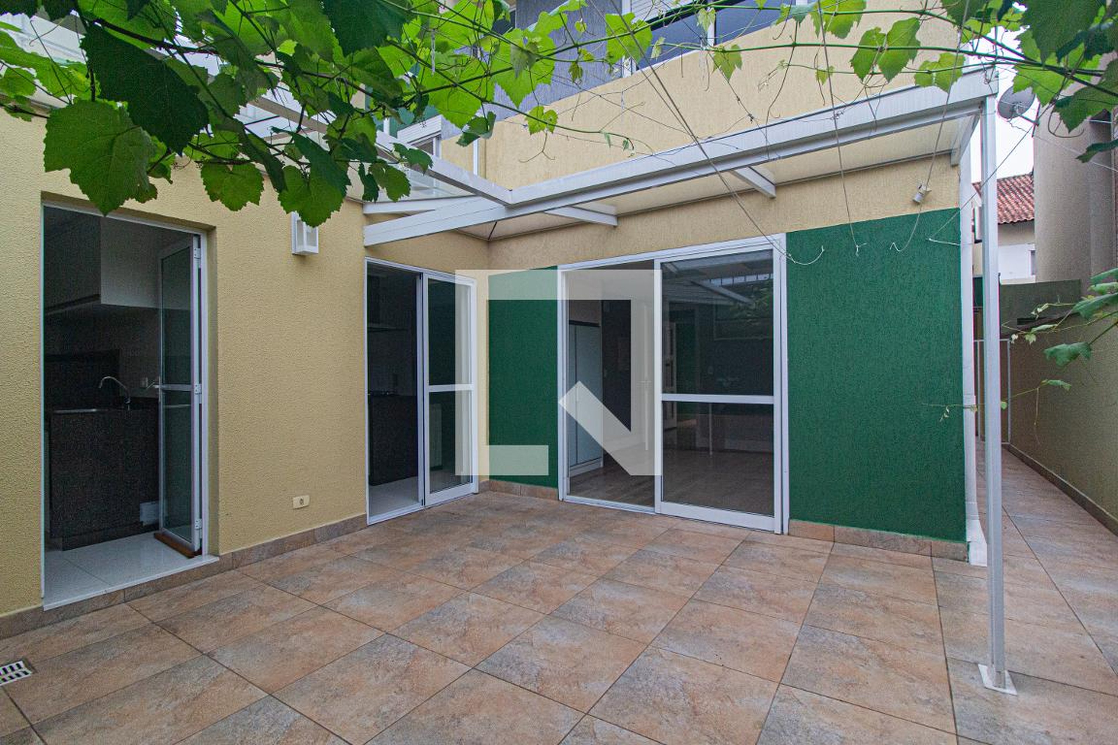 Área externa - Veronese