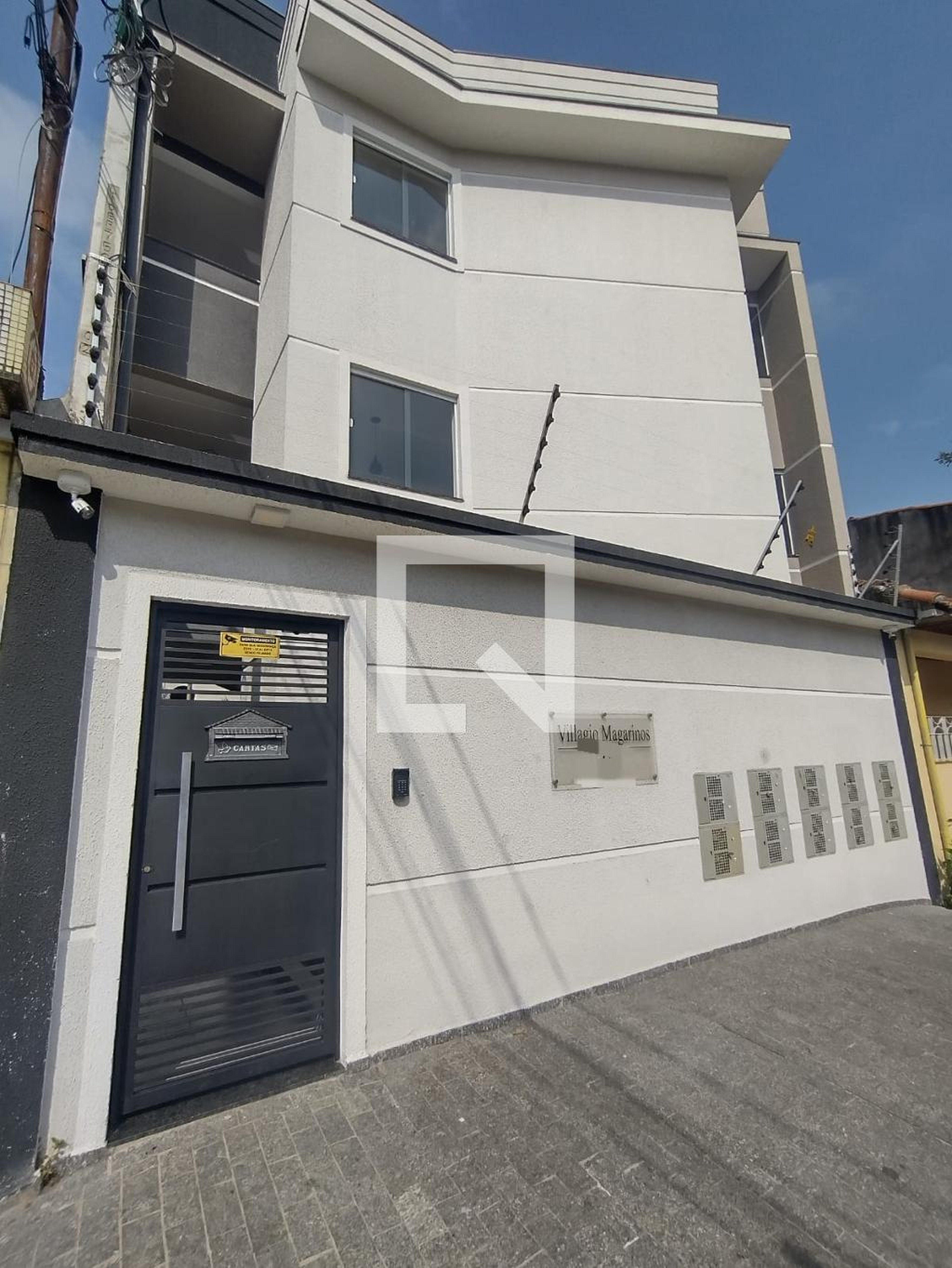 Fachada Condomínio Villagio Magarinos