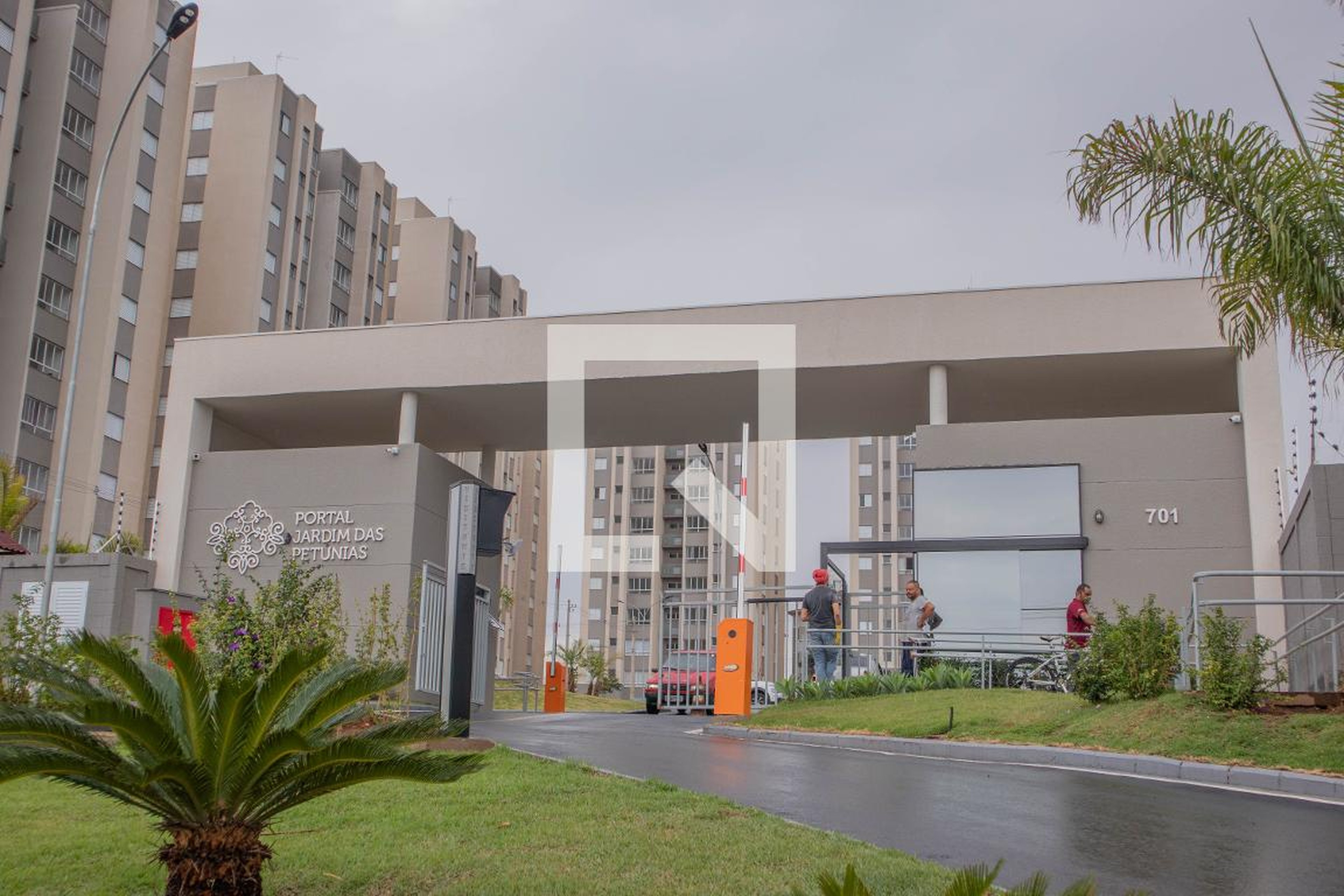 Fachada Condomínio Portal Jardim das Petúnias