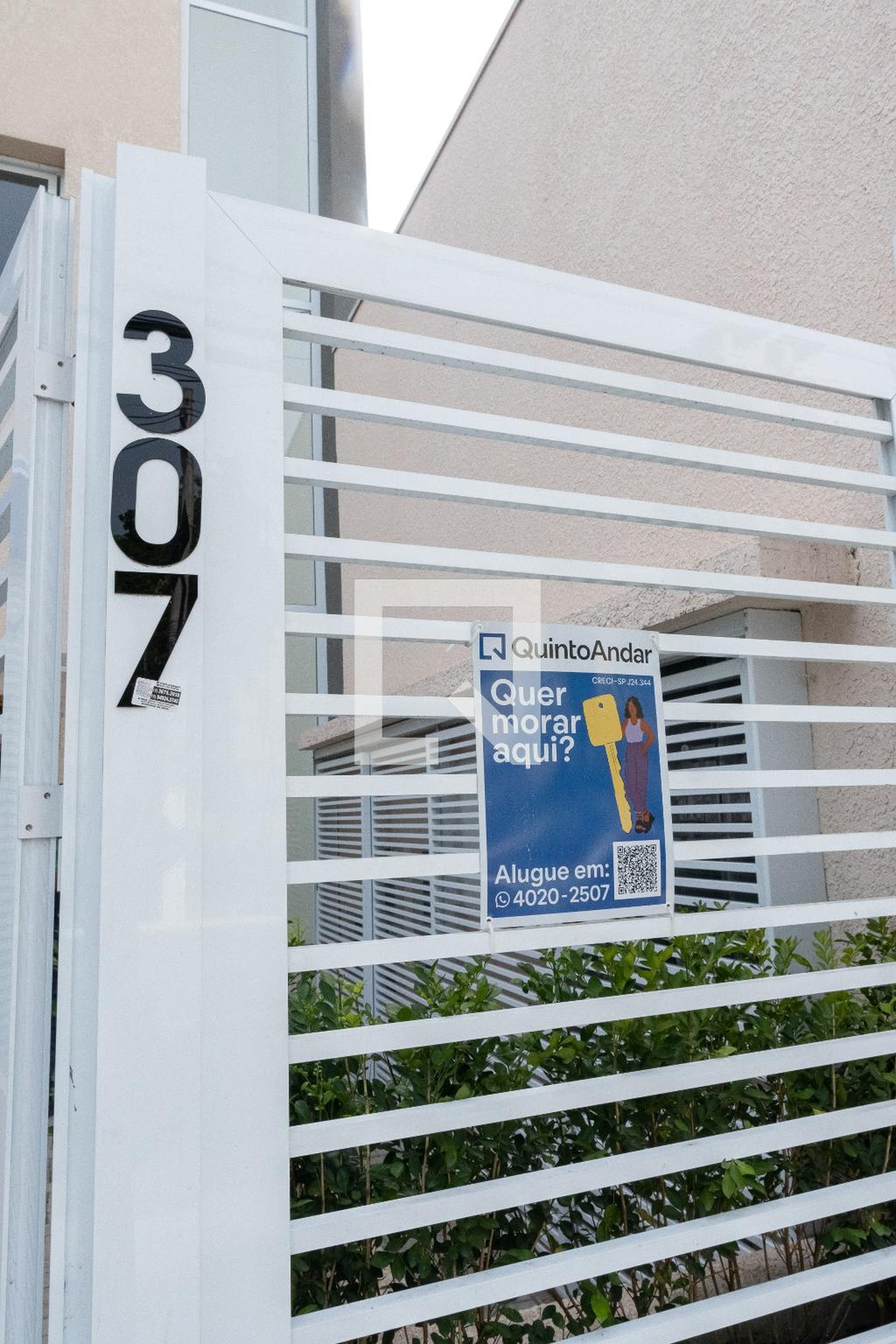 Fachada Condomínio em Avenida Imperatriz Leopoldina, 307
