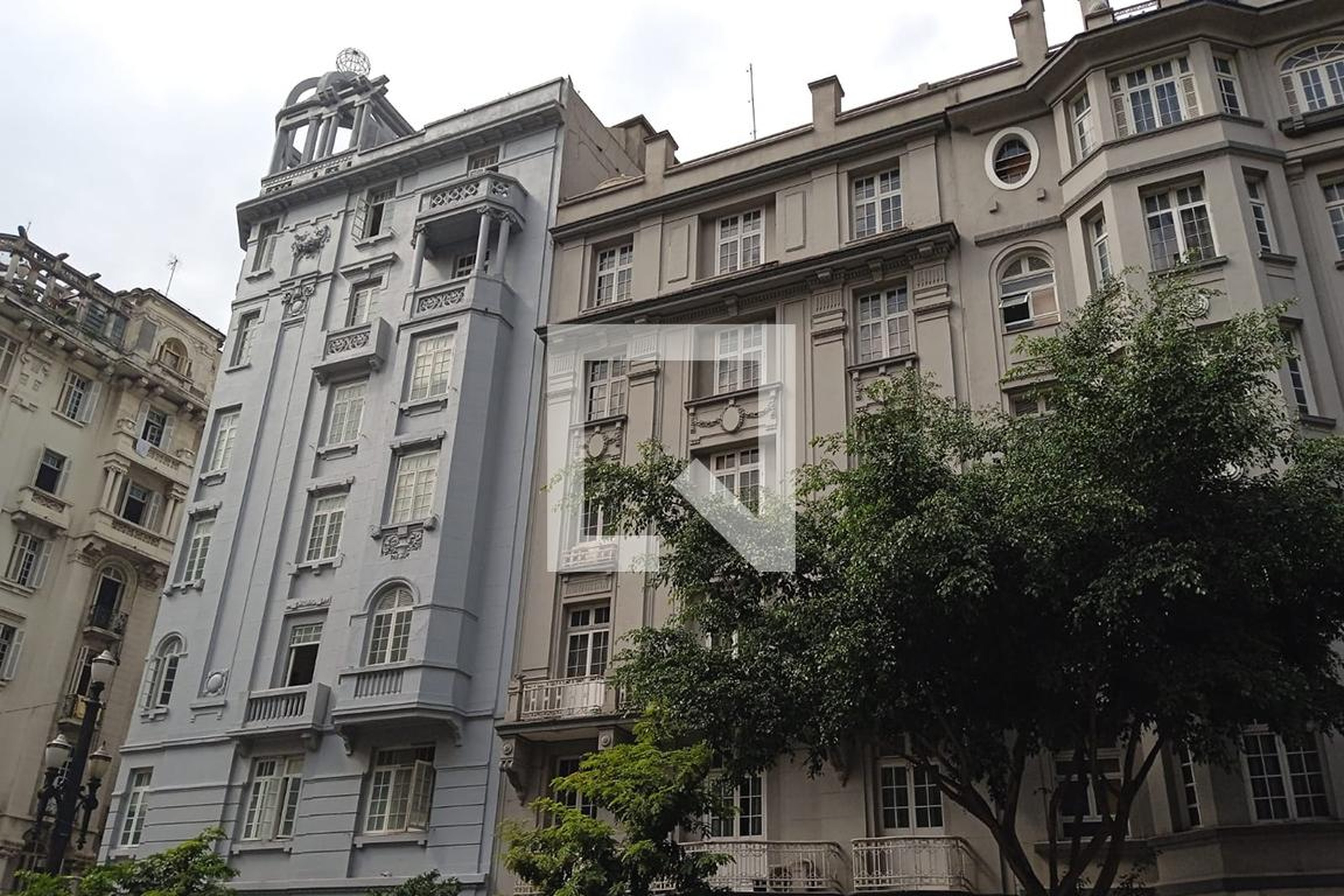 Fachada Condomínio em Praça Júlio Mesquita, 90