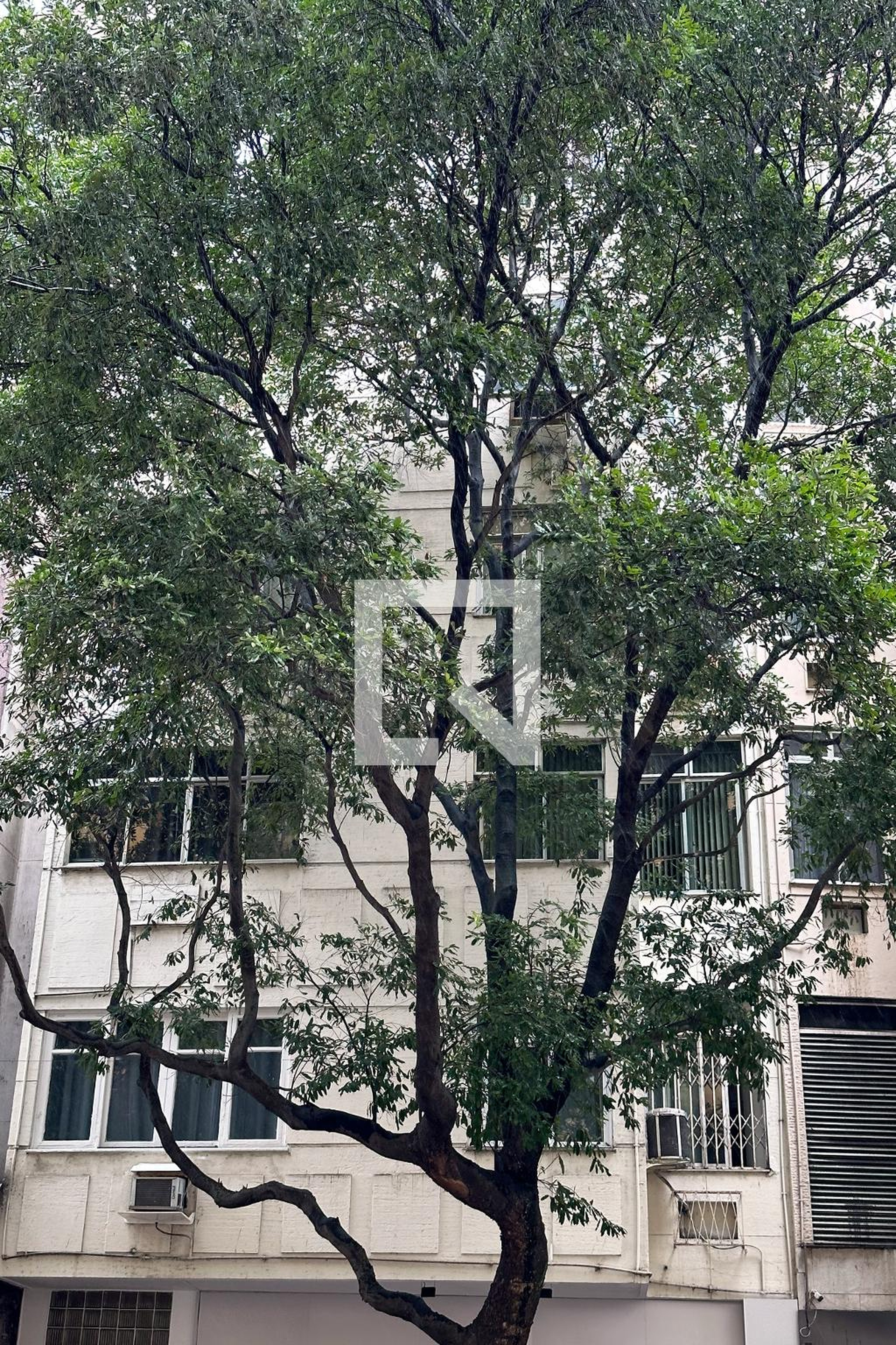 Fachada Condomínio em Avenida Nossa Senhora de Copacabana, 914