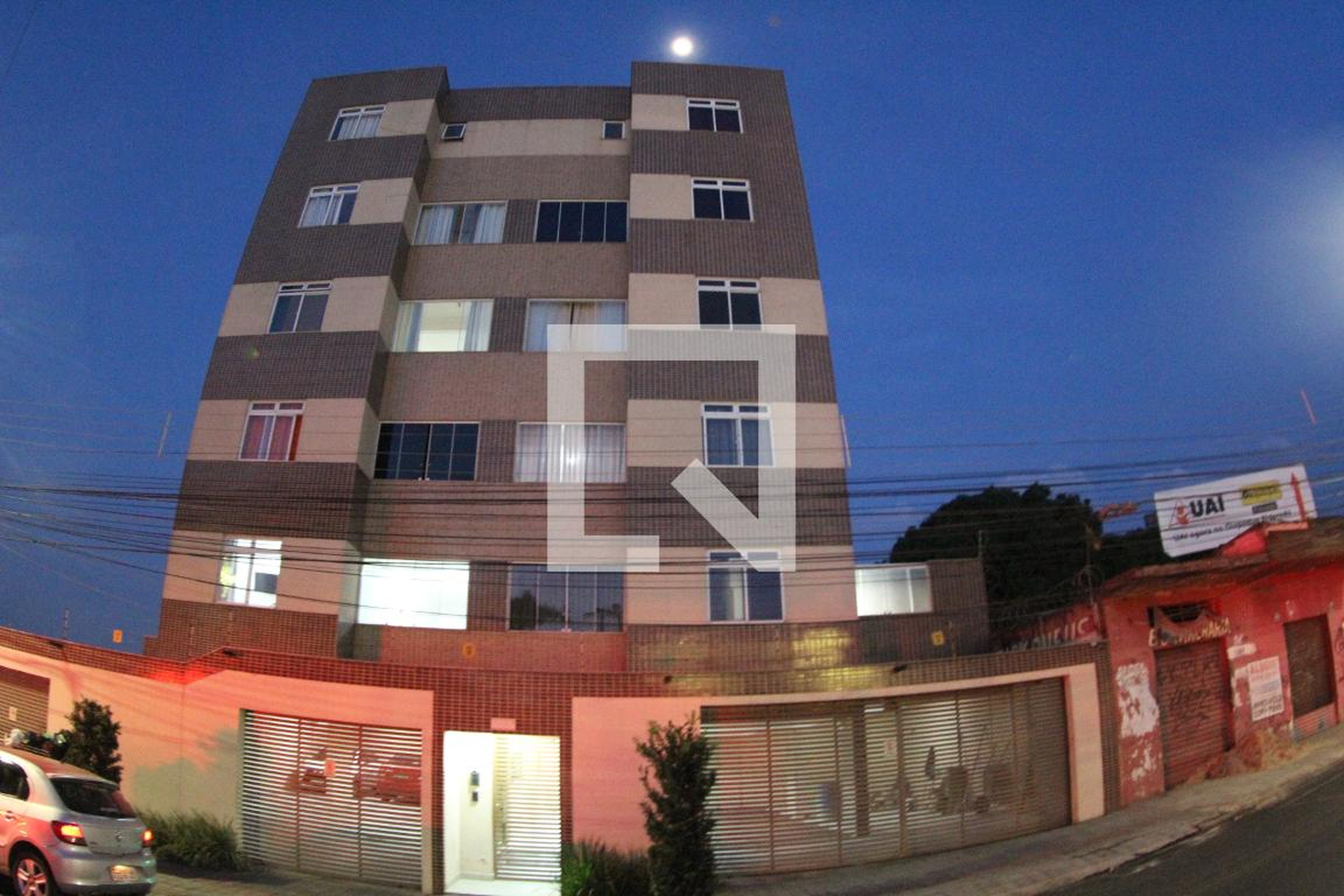 Fachada Condomínio em Rua das Indústrias, 1111