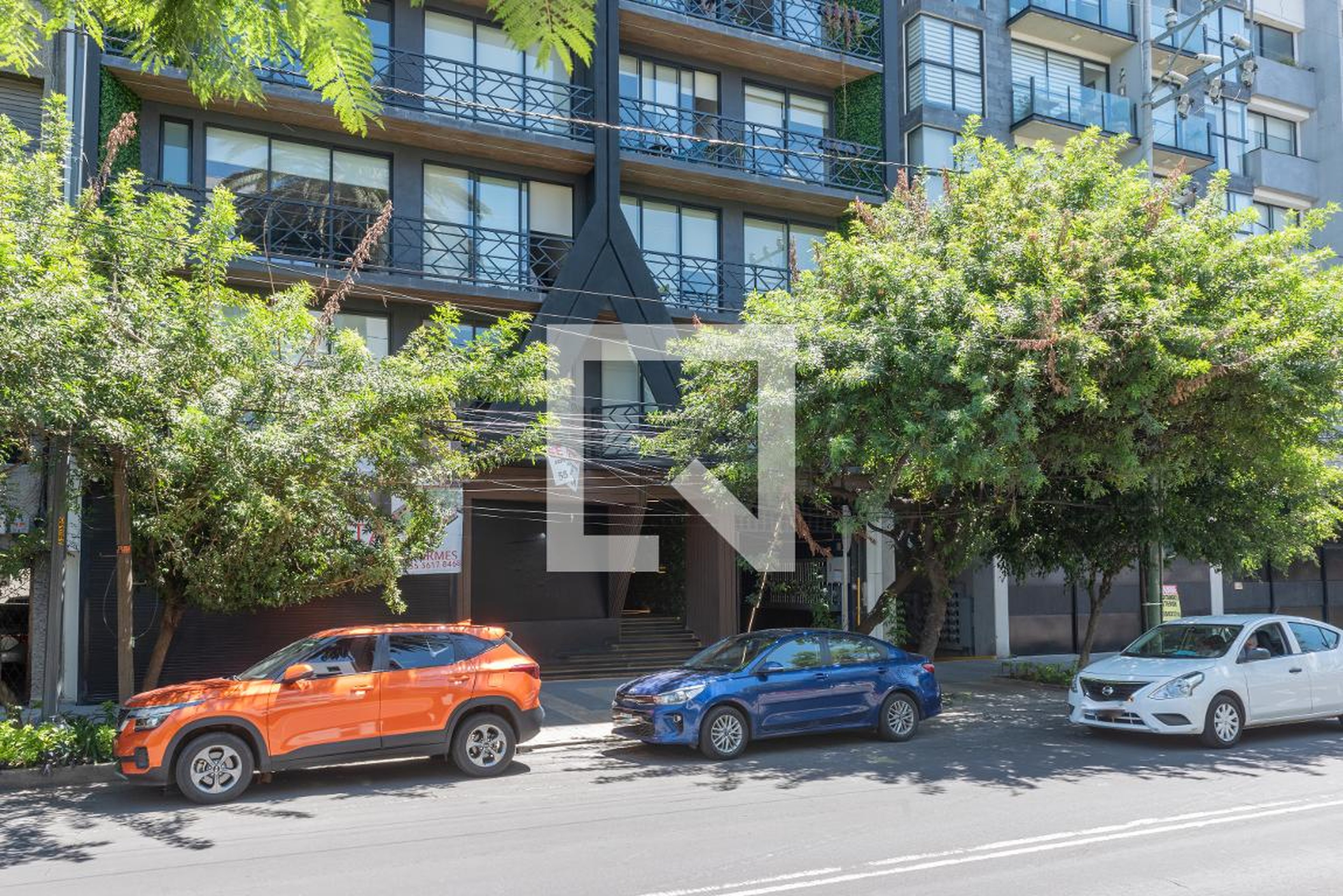 Fachada Condomínio Local