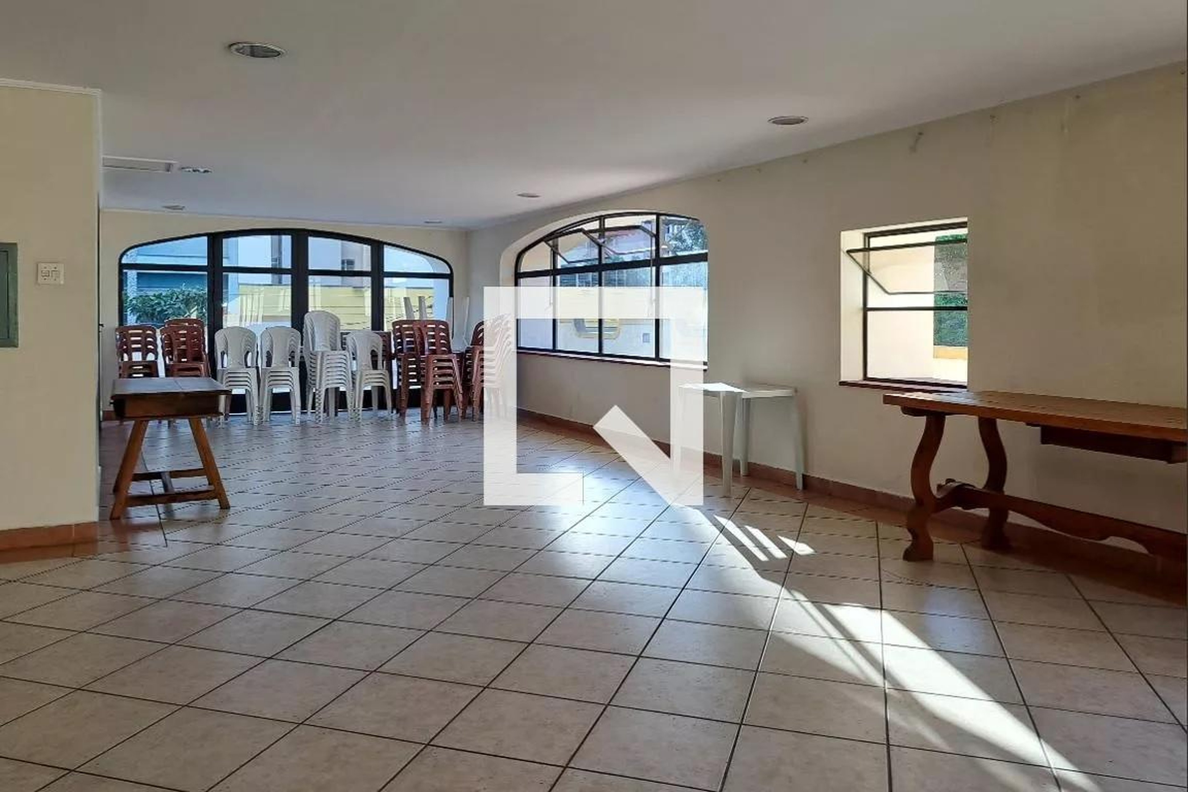 Salão de Festas - Edifício Alexandre Meloni e Benedita Rosa Meloni