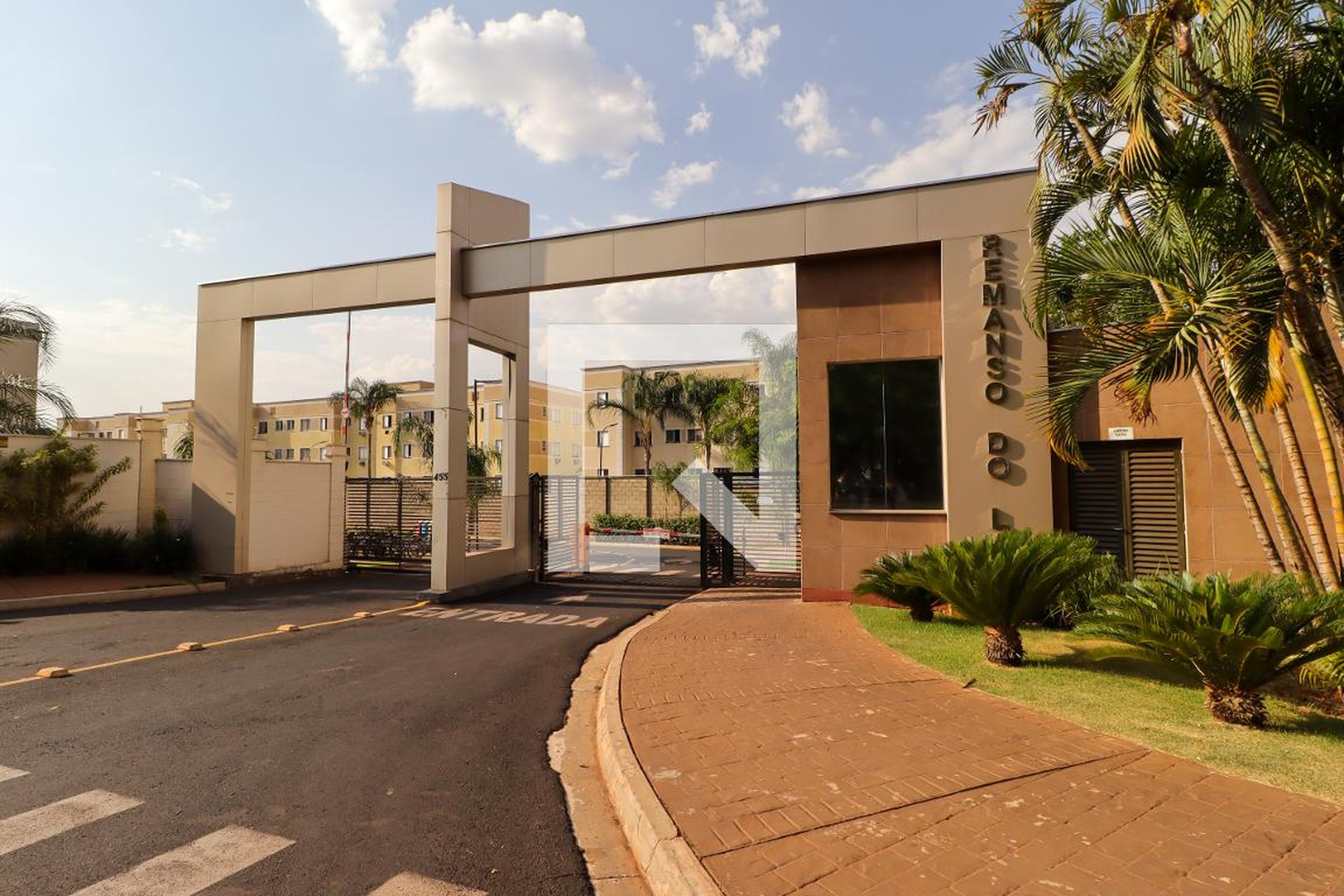 Fachada Condomínio Remanso do Lago