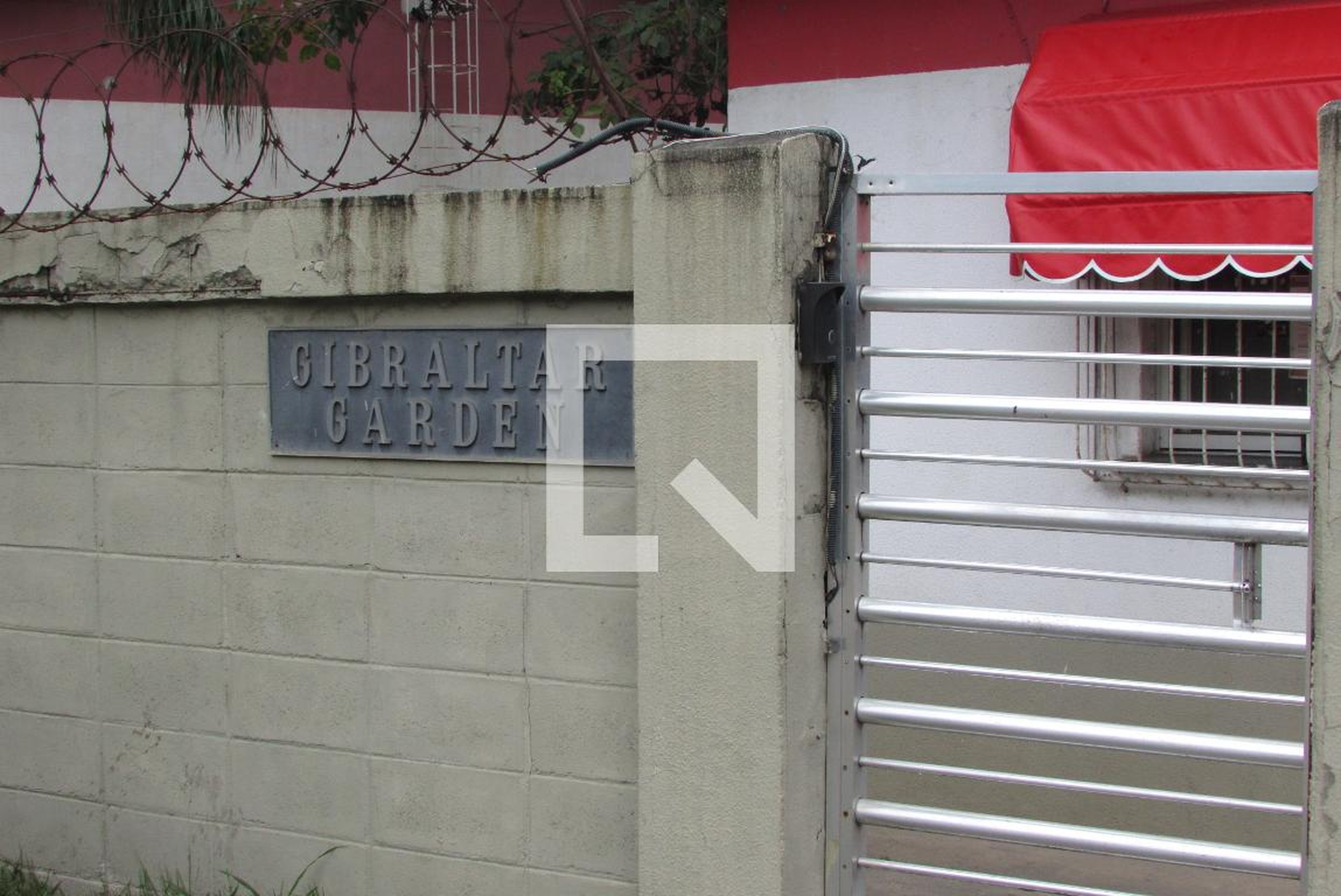 Fachada Residencial Gibraltar Garden