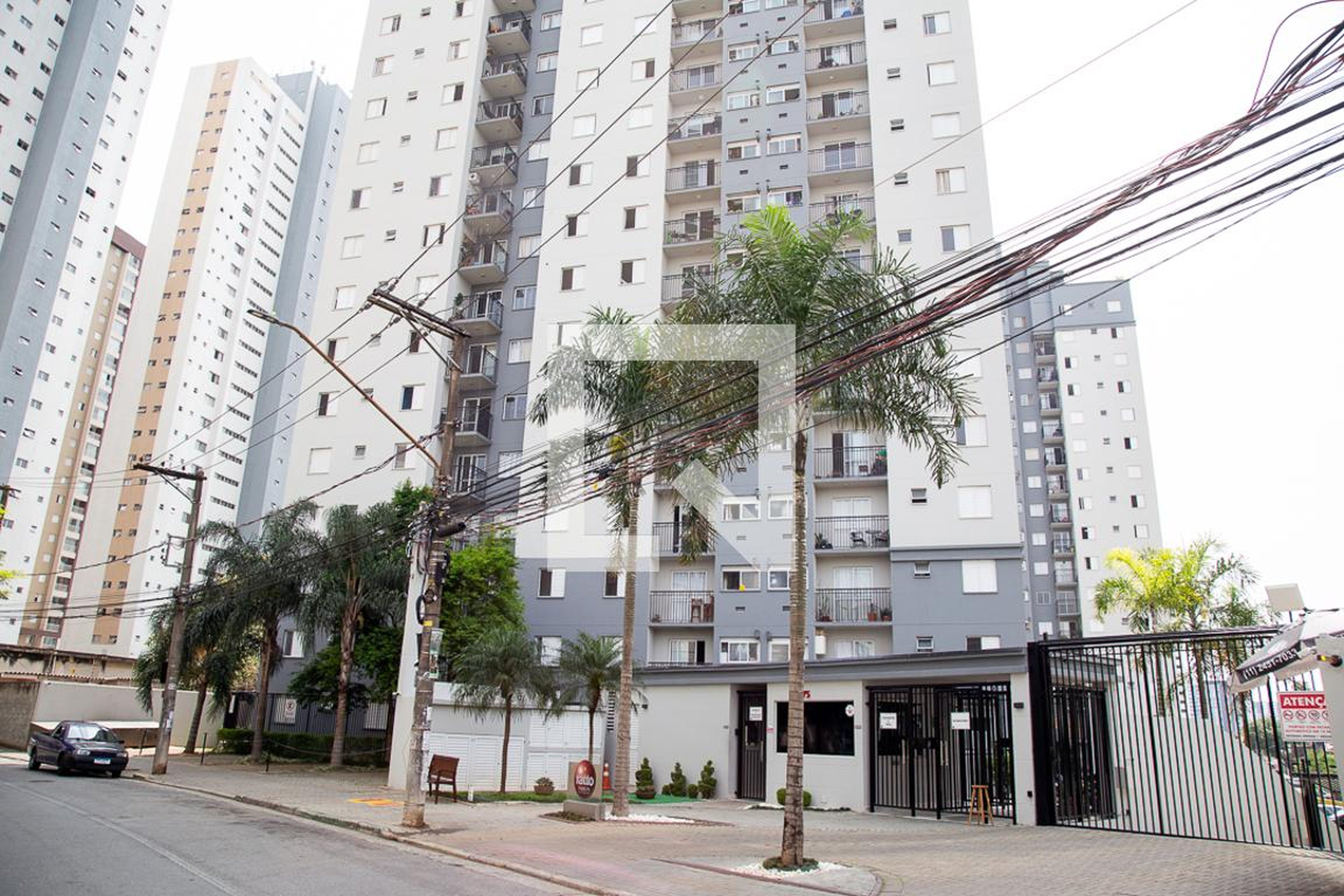 Fachada do Prédio Condomínio em Rua Santa Izabel, 474