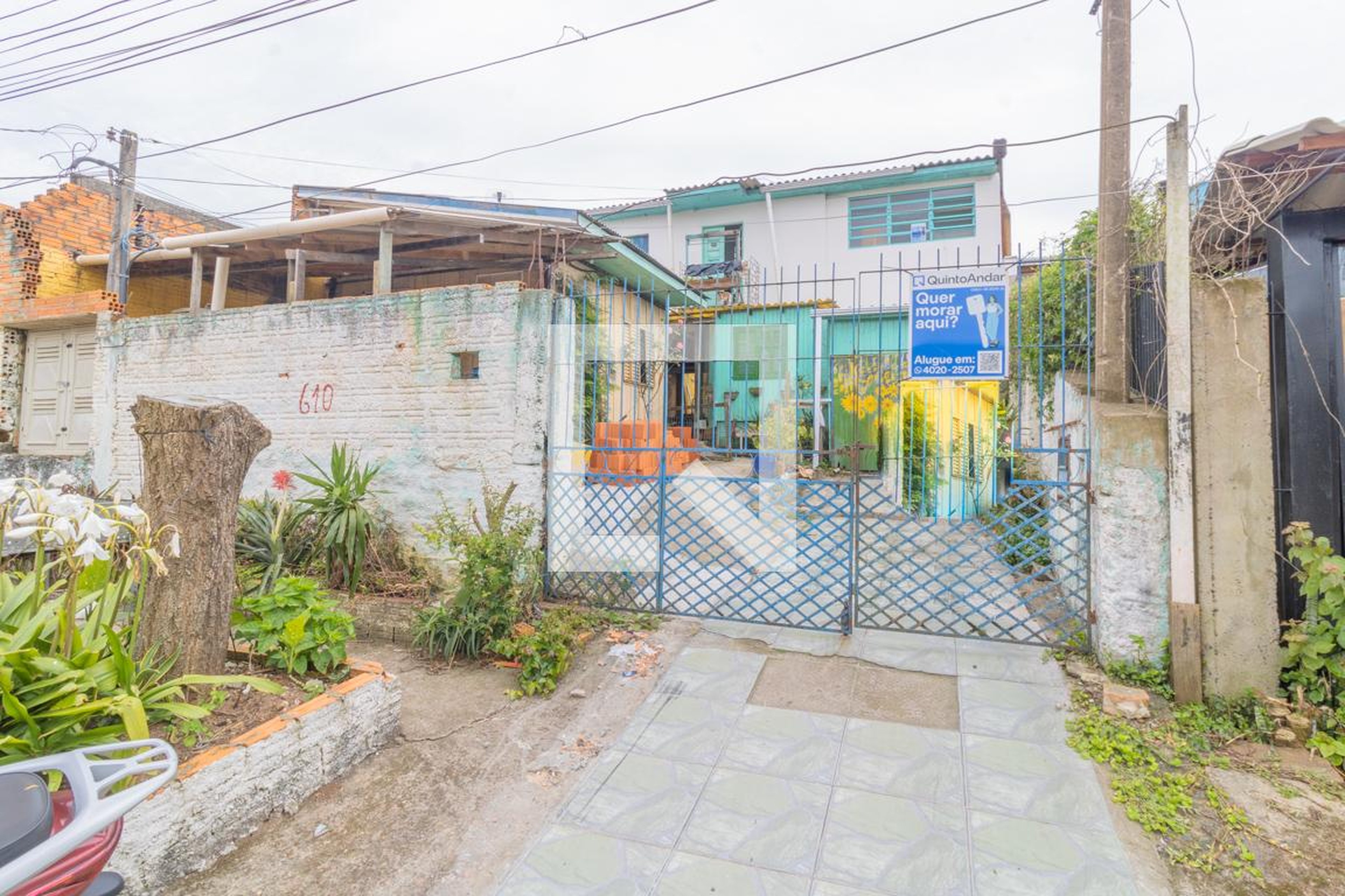 Fachada do condomínio Condomínio em Rua Argentina, 610