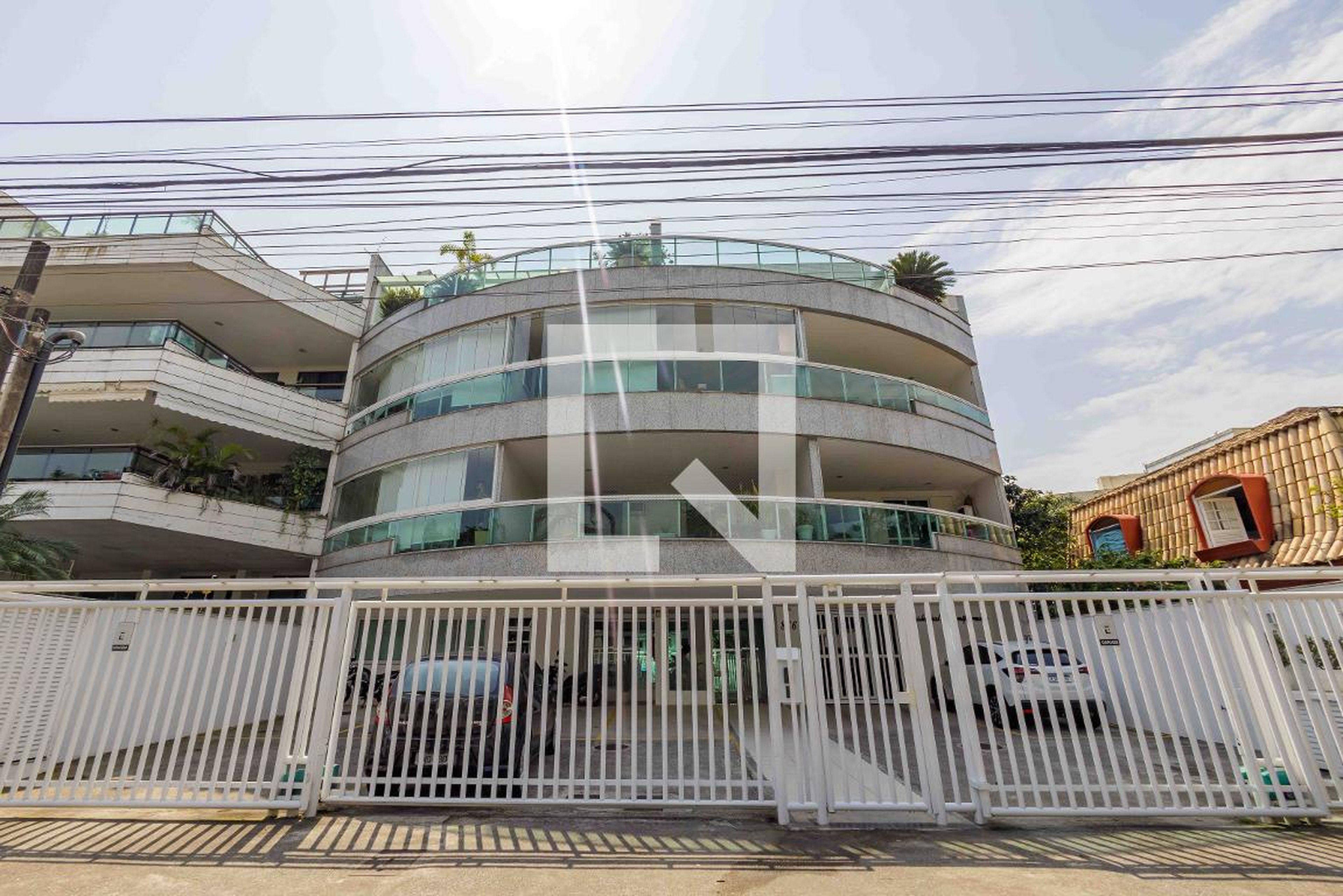 Fachada Condomínio em Avenida Gilka Machado, 866