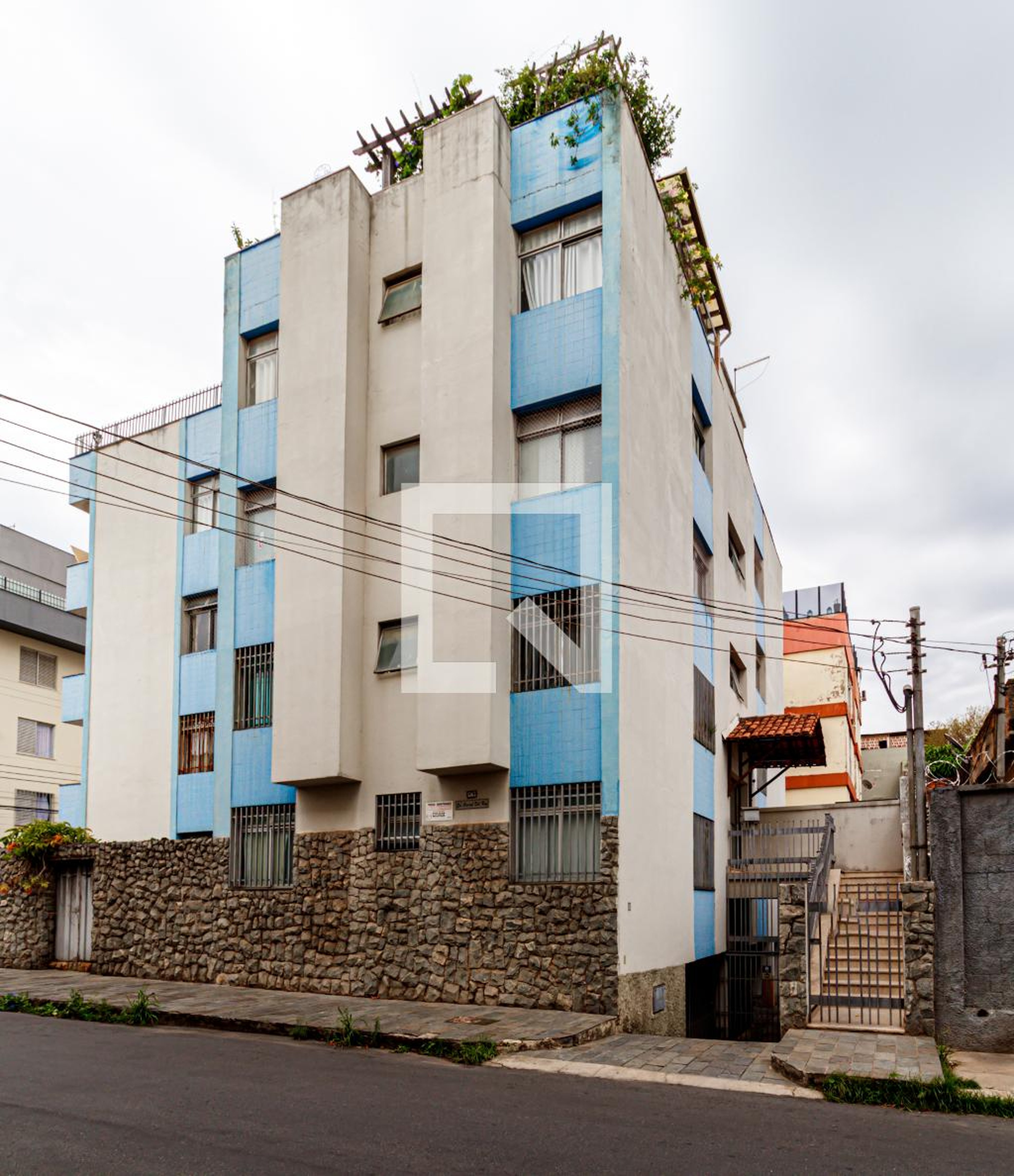 Fachada Condomínio em Rua Itajubá, 1565
