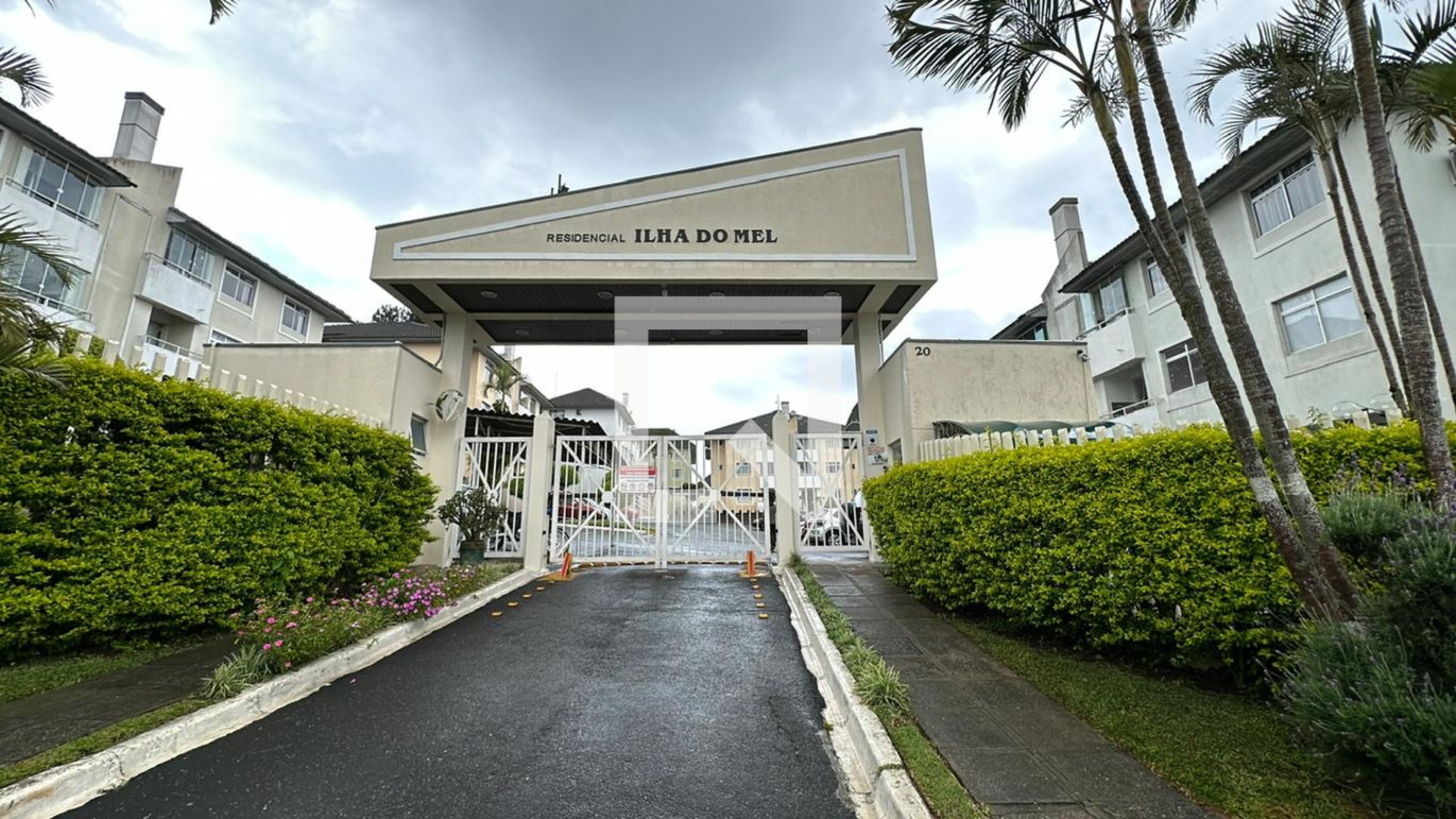Fachada Condomínio Ilha do Mel
