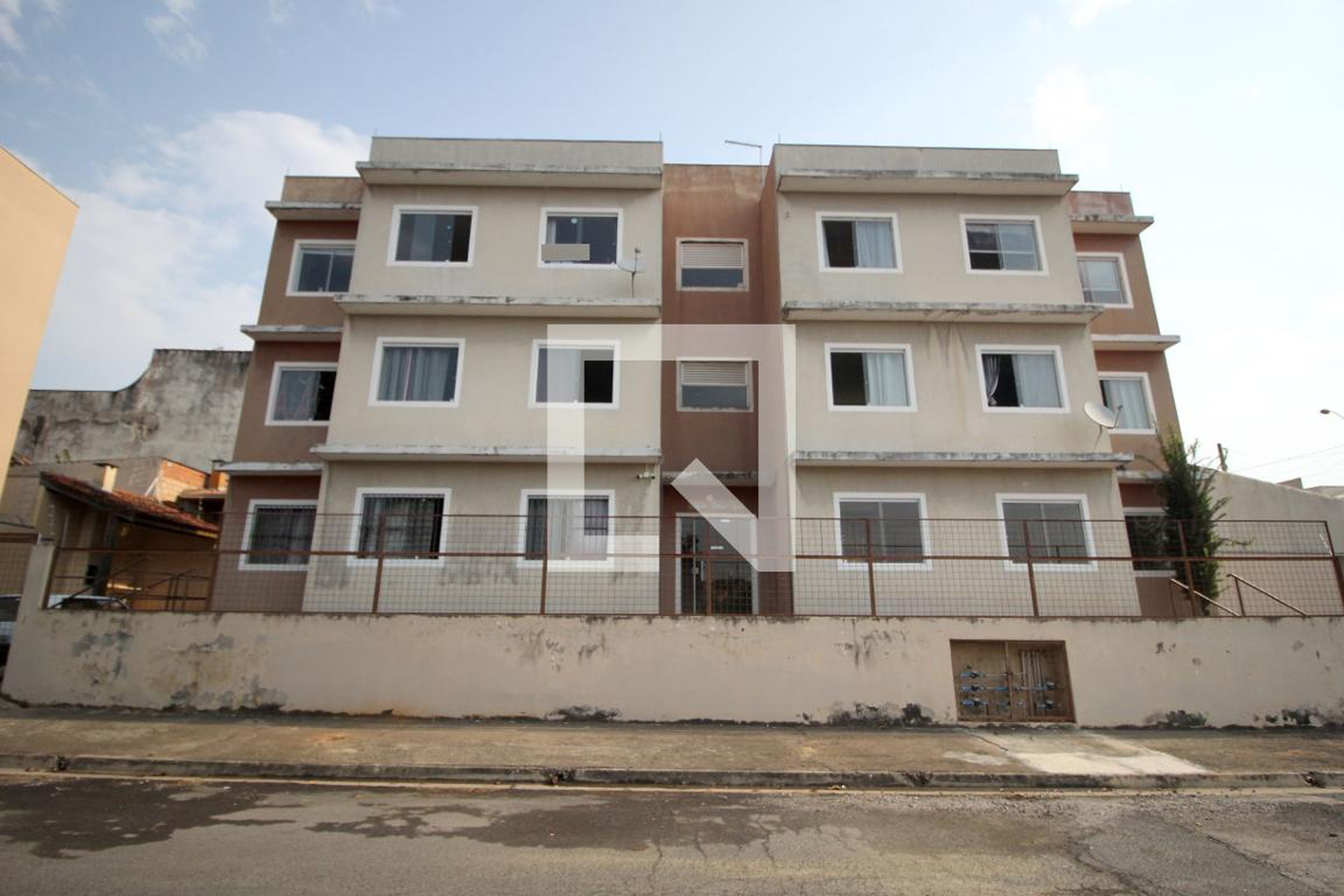 Fachada Condomínio Vitória Regia