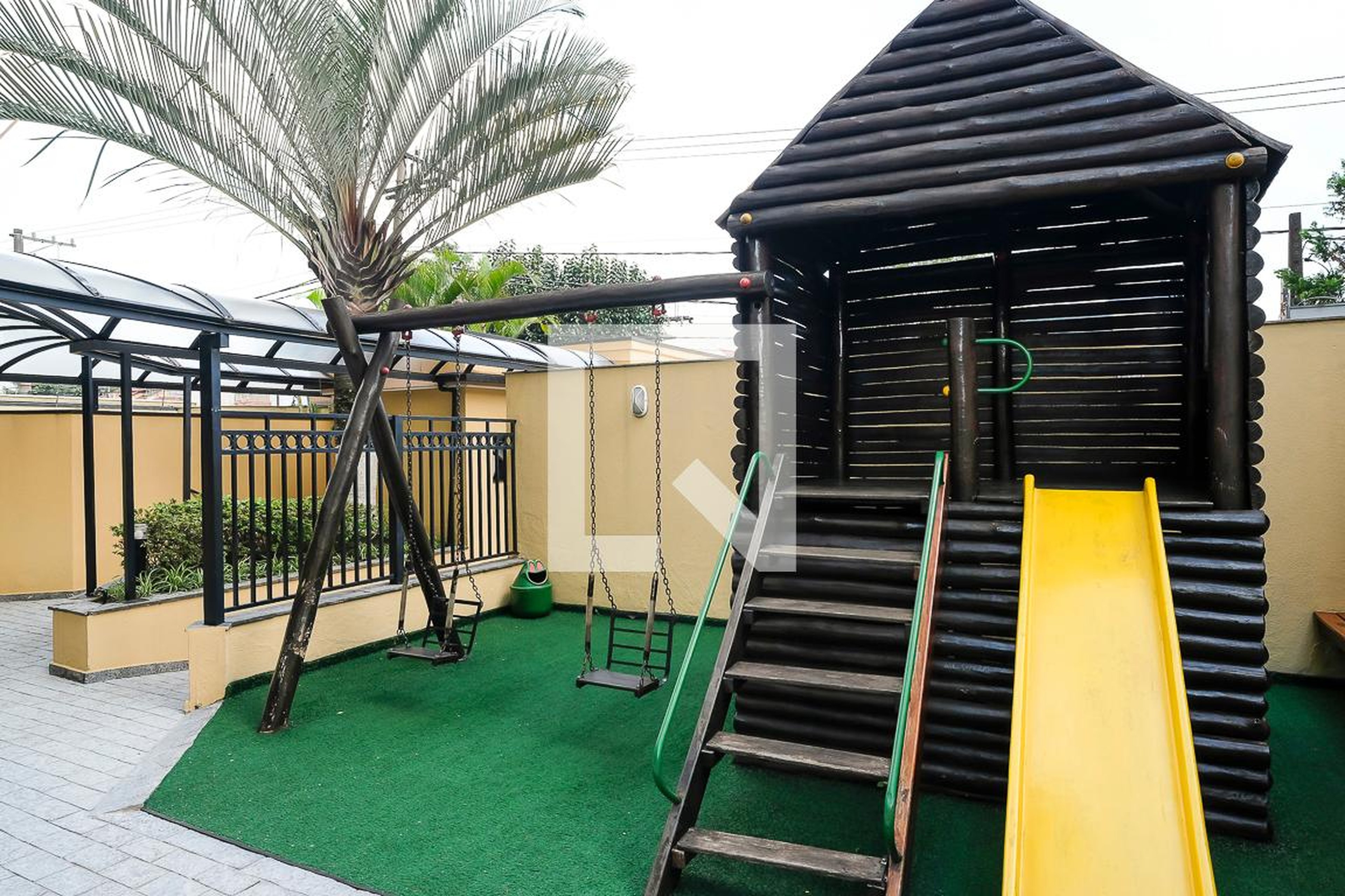 Playground - Edifício Carla