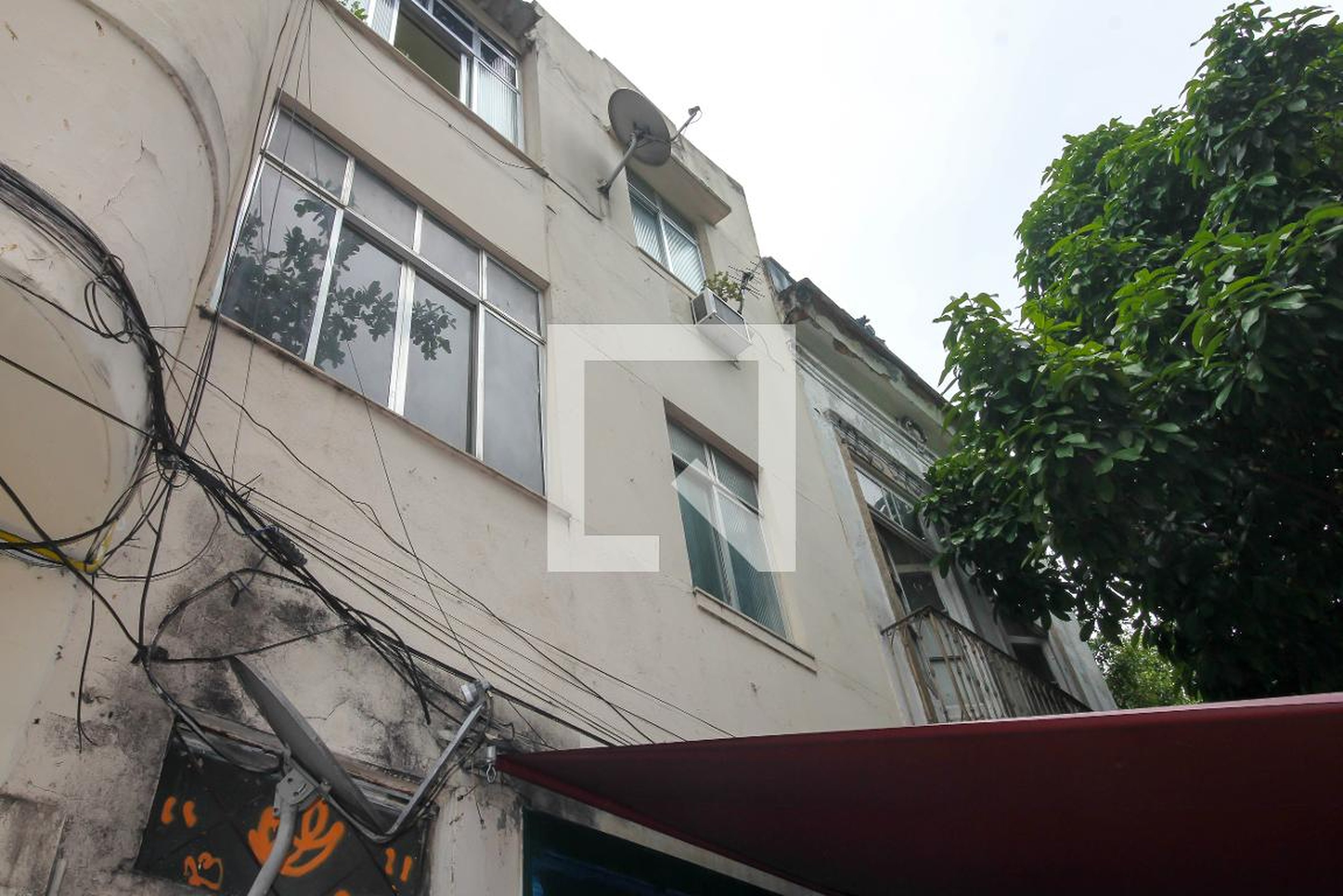 Fachada do Prédio Condomínio em Rua Riachuelo, 389