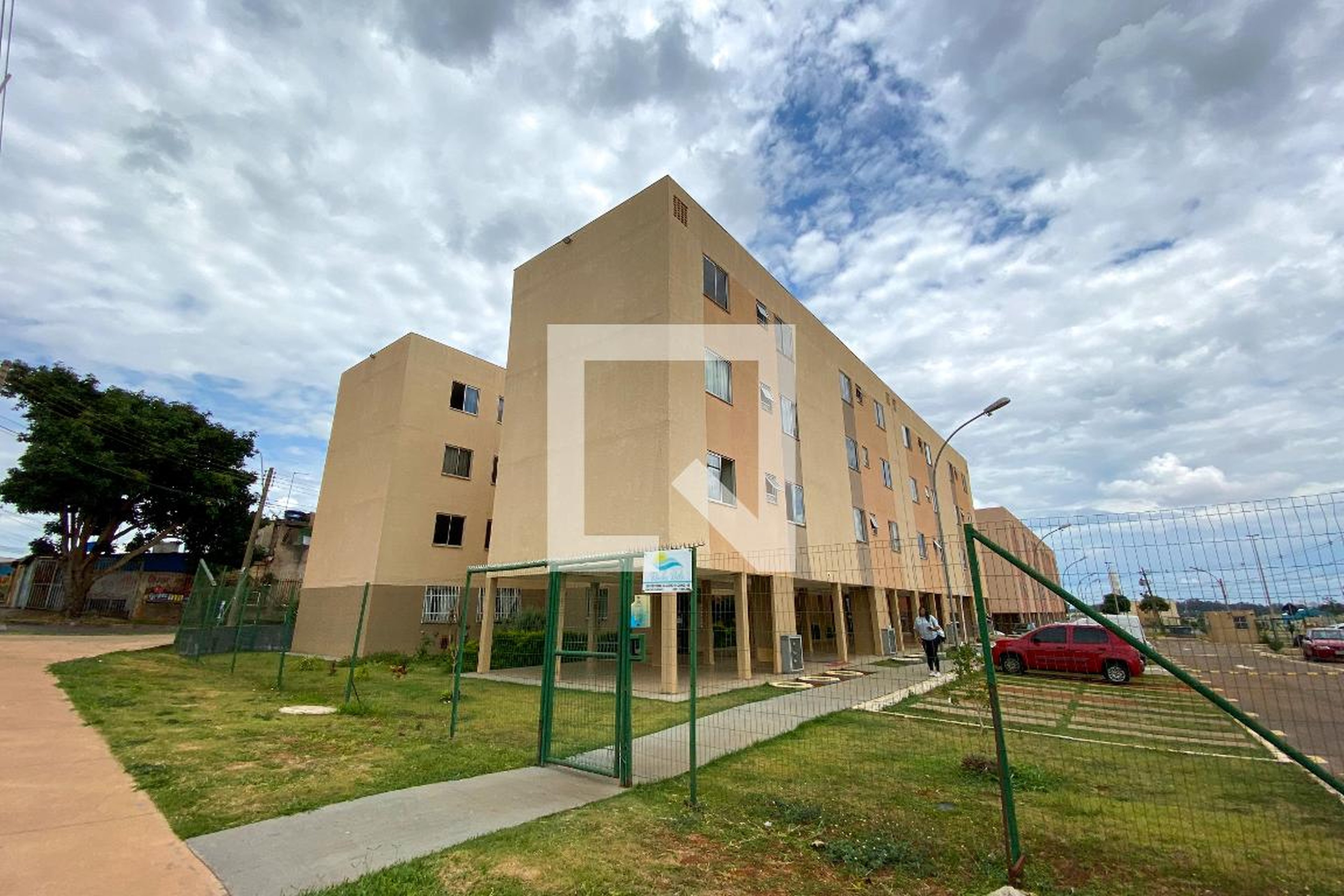 Fachada Condomínio em Riacho Fundo II-1A Etapa Qn 15D, 13