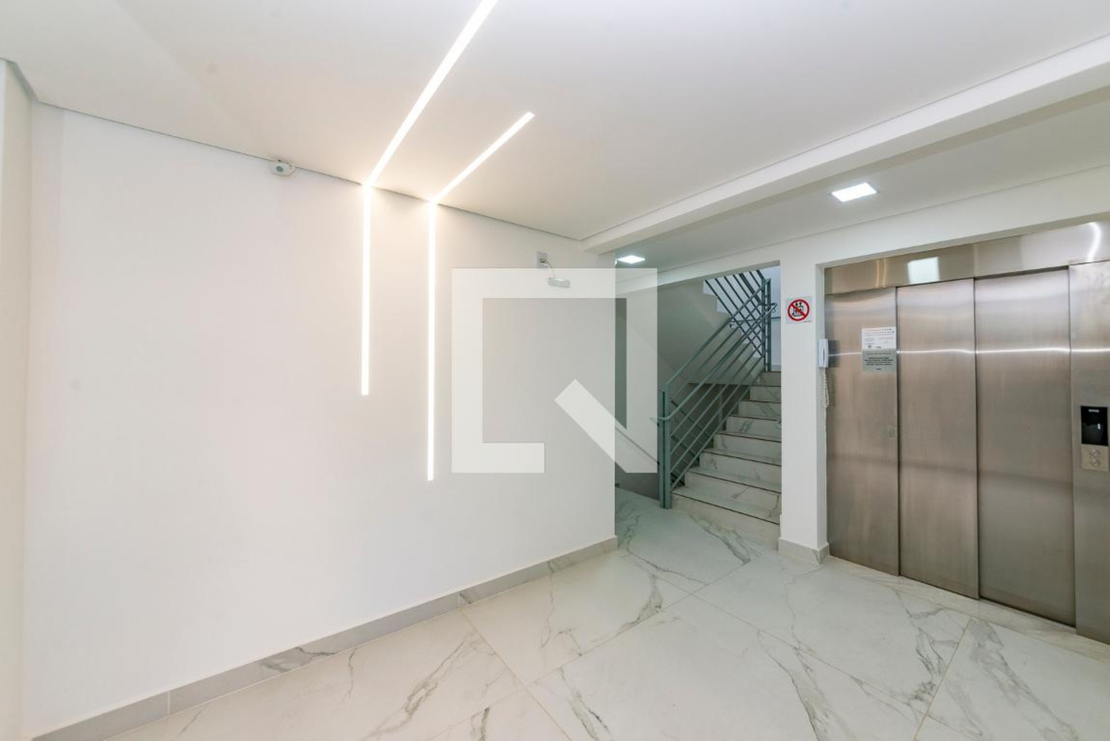 Hall de entrada Condomínio Treviso