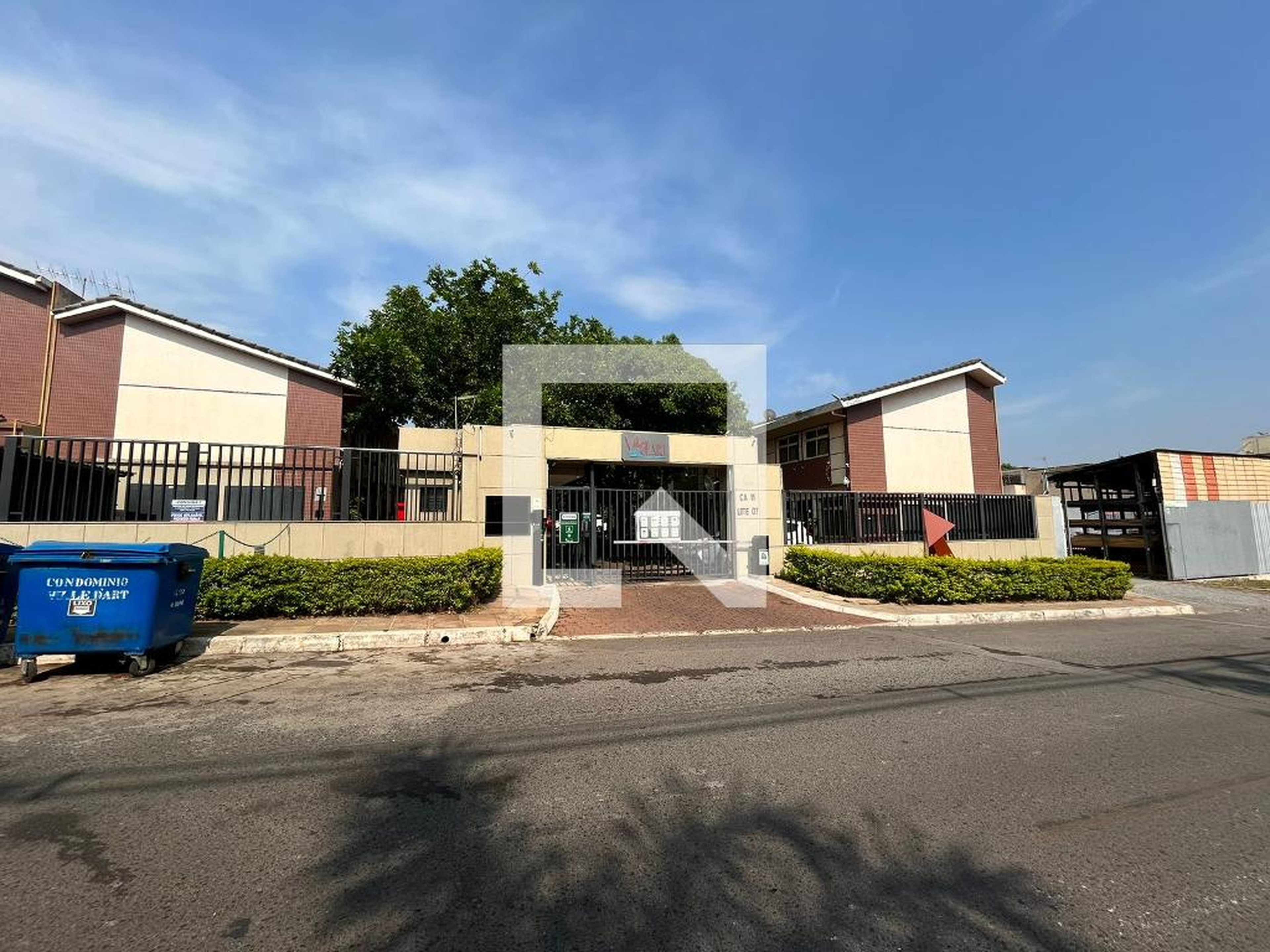 Fachada Condomínio em SHIN CA 11 LT 10, s/n