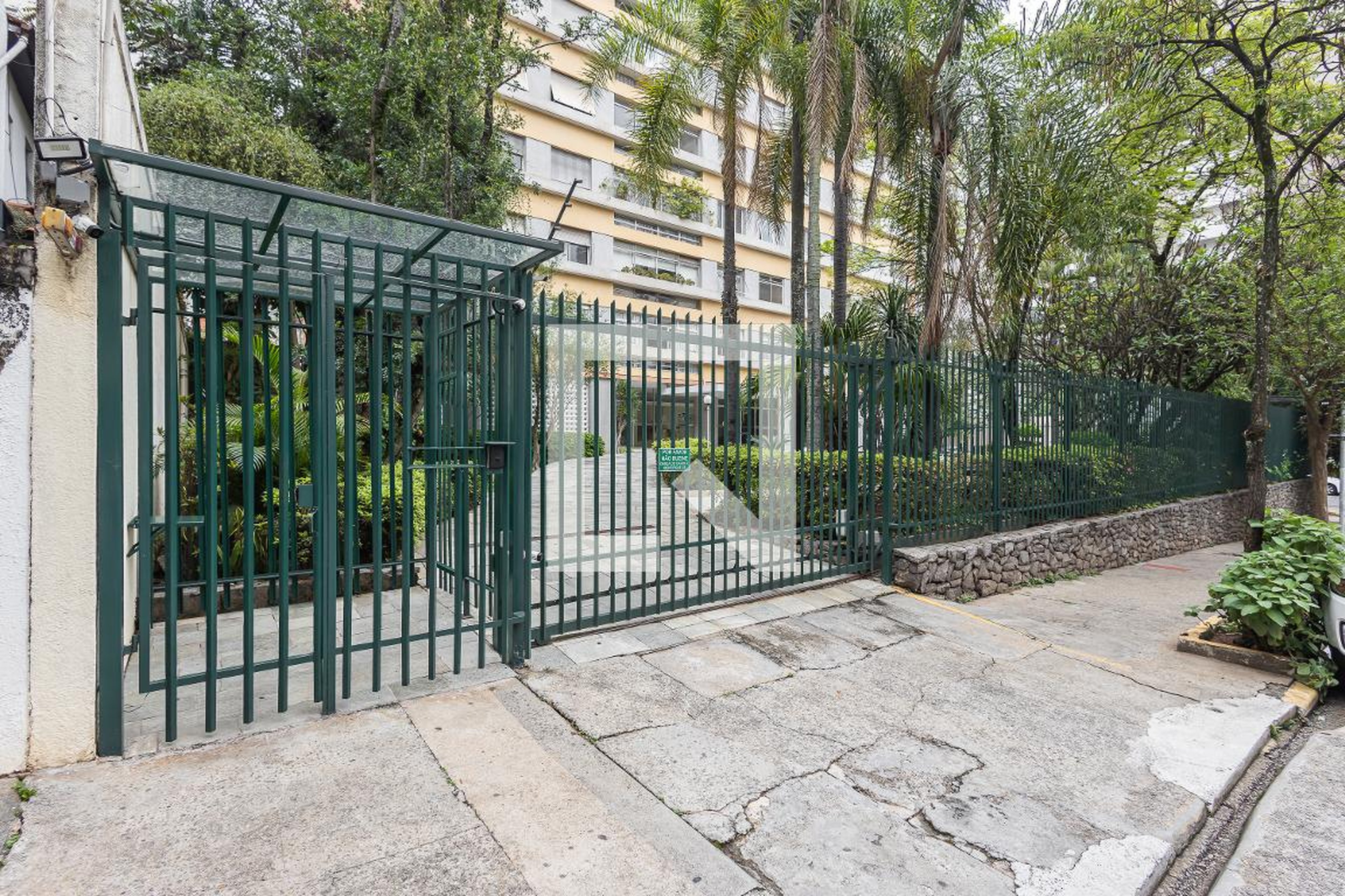 Fachada Condomínio Queen - Anne