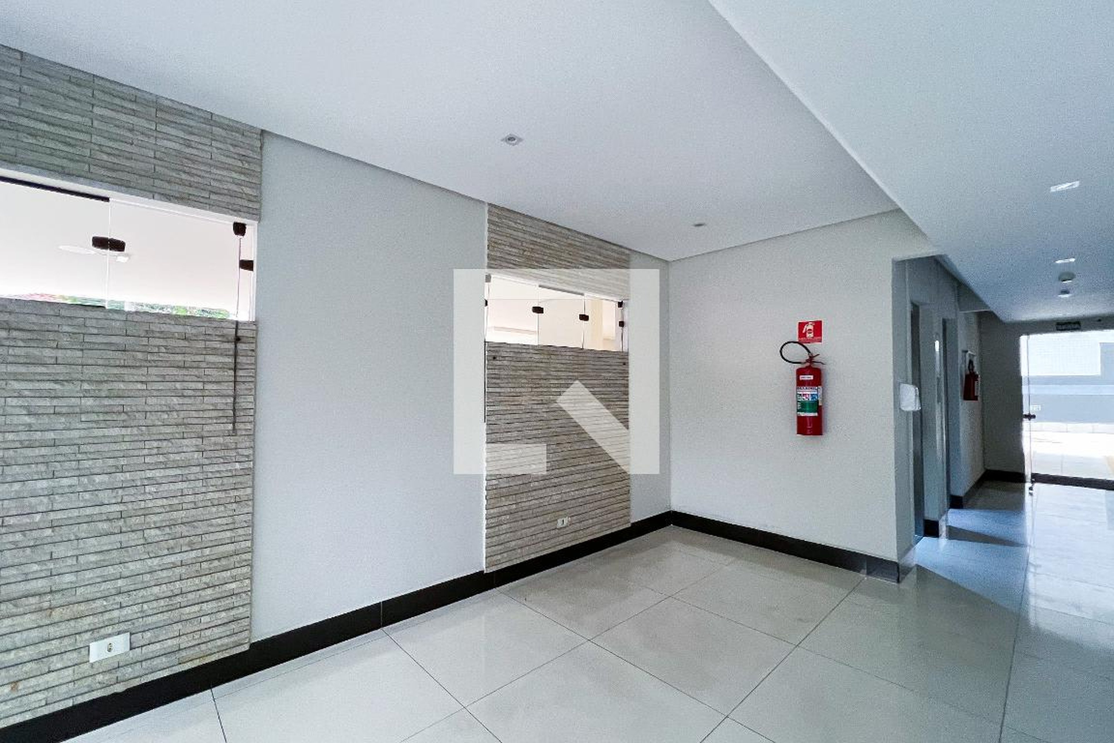 Hall - Maison Karina