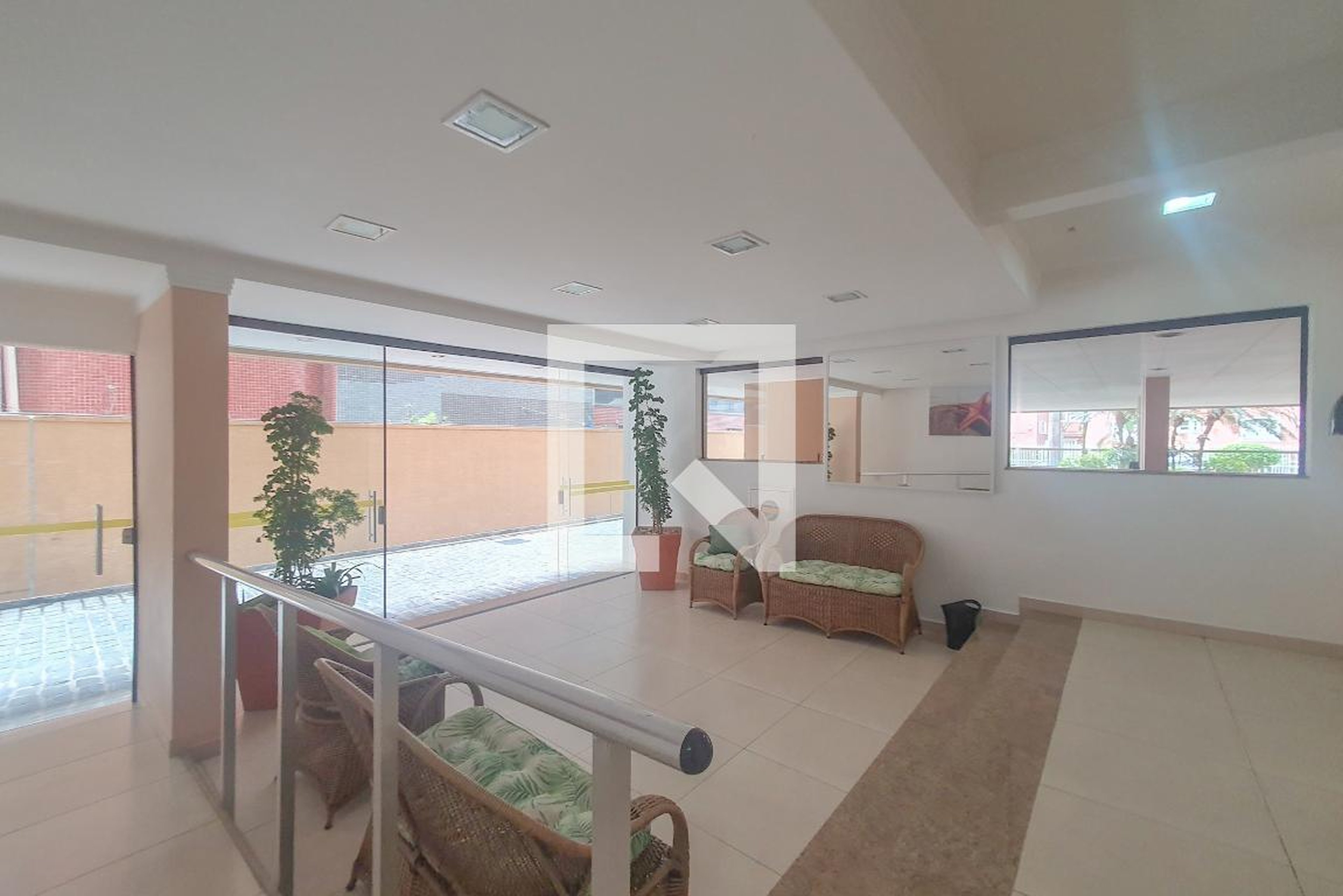 Área comum - Edifício Saint e Cannes