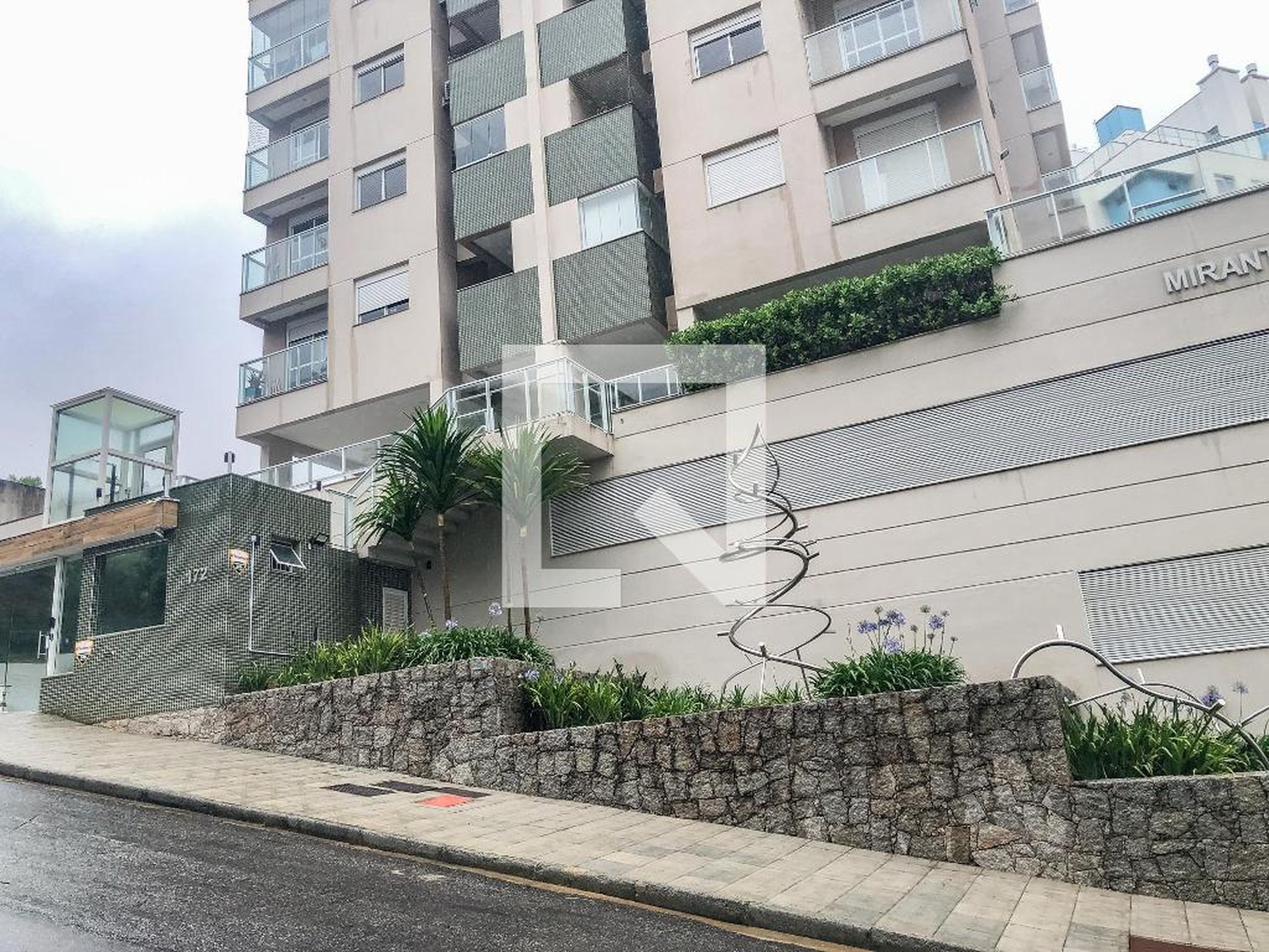 Fachada Condomínio Mirante das Baias