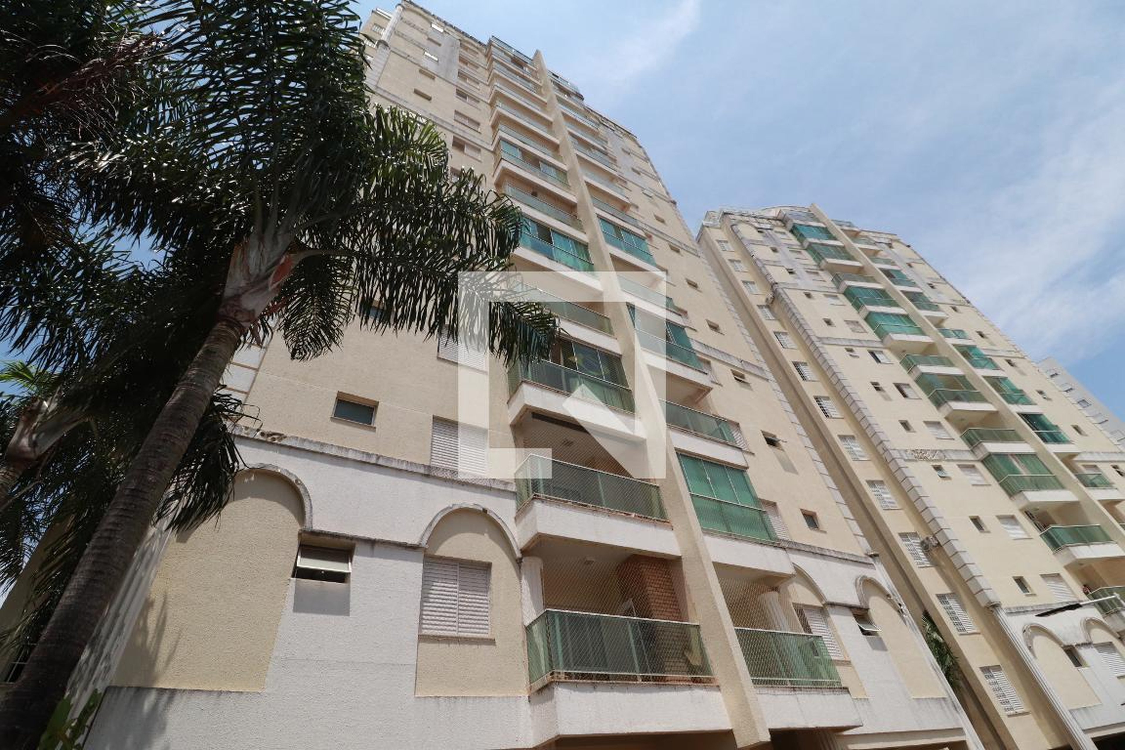 Fachada do Prédio Condomínio Imperial Residence