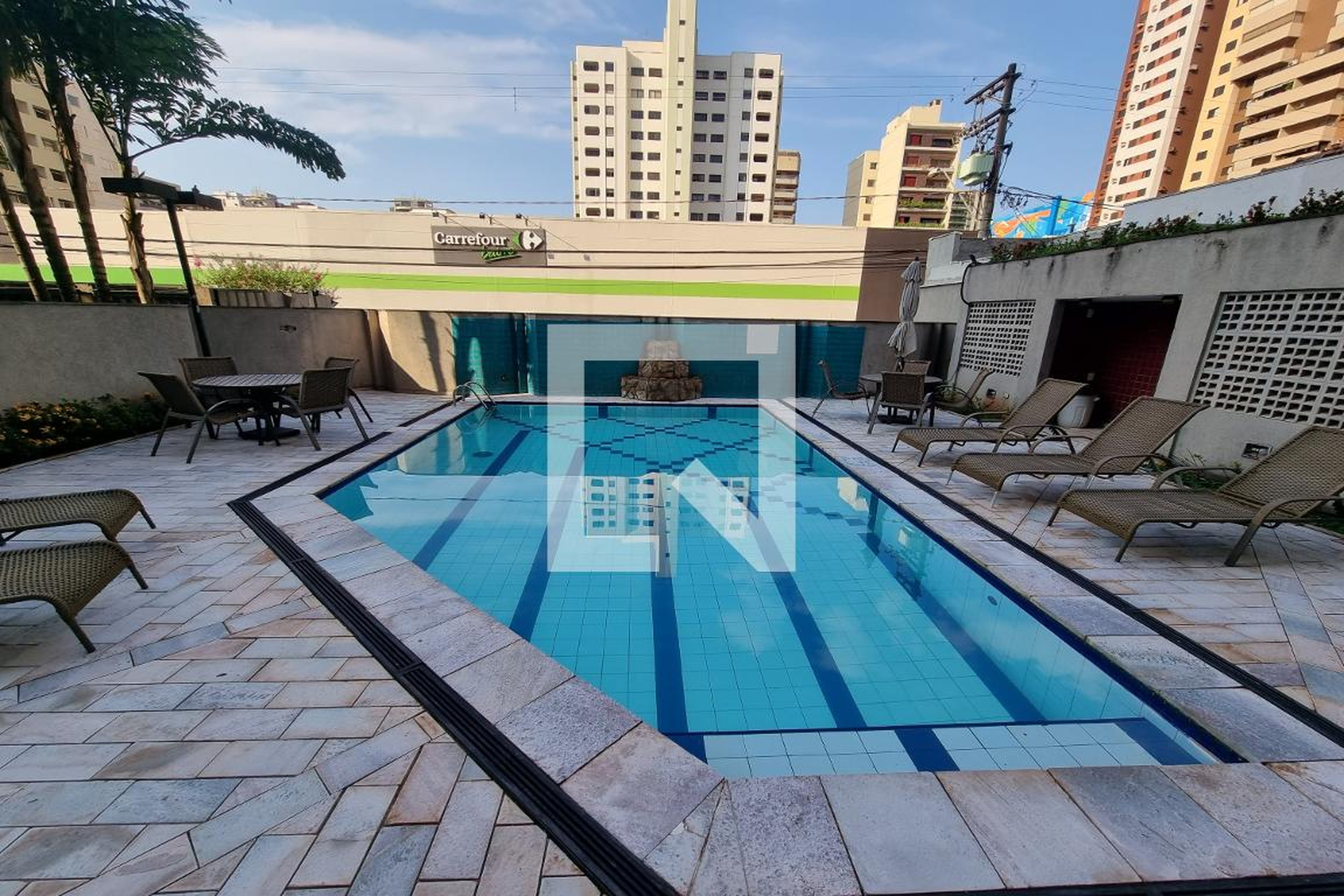 Piscina - Edifício Célia Meirelles