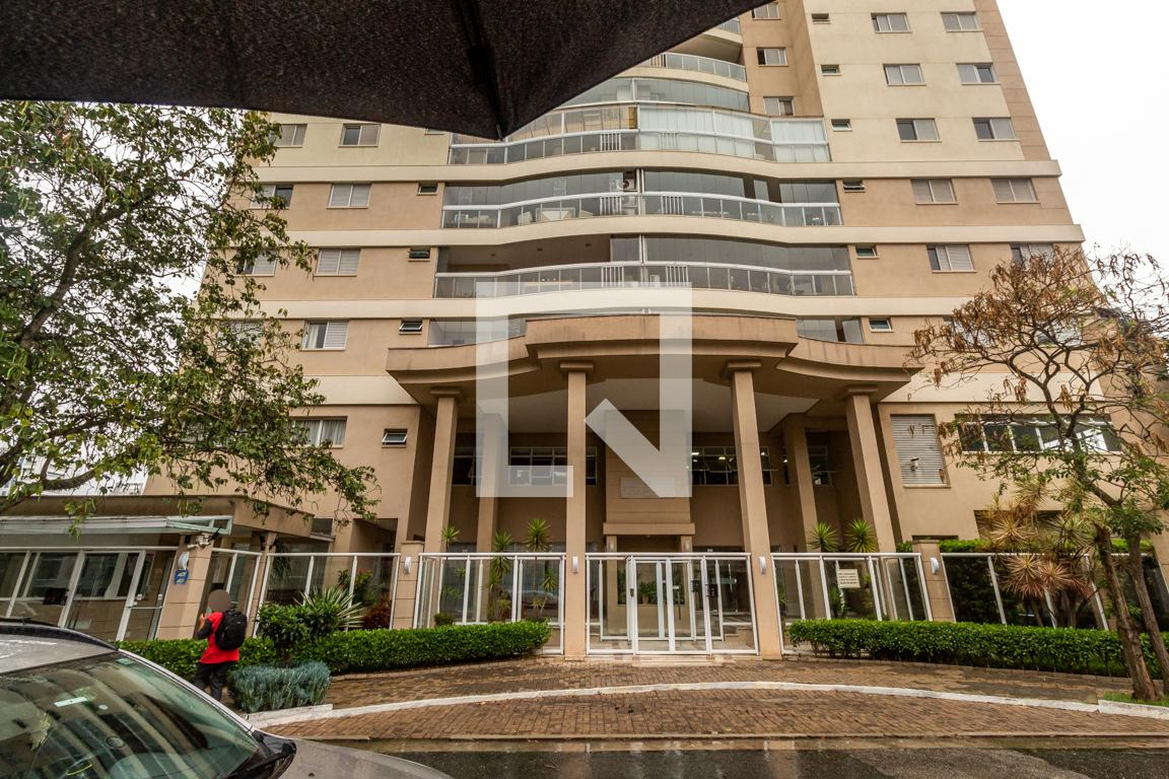 Fachada Condomínio Place de Soleie