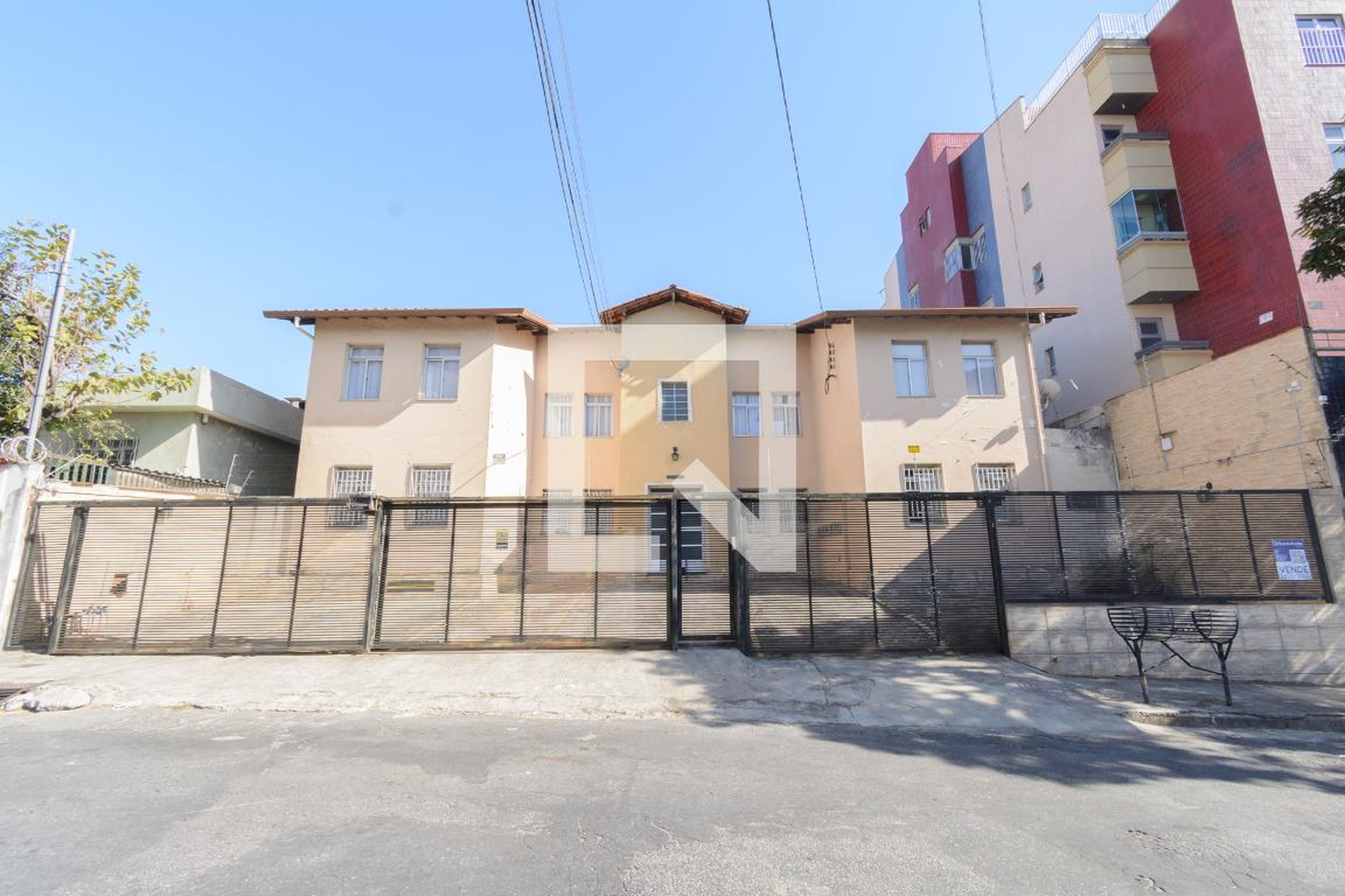 Fachada Condomínio em Rua Peru, 238