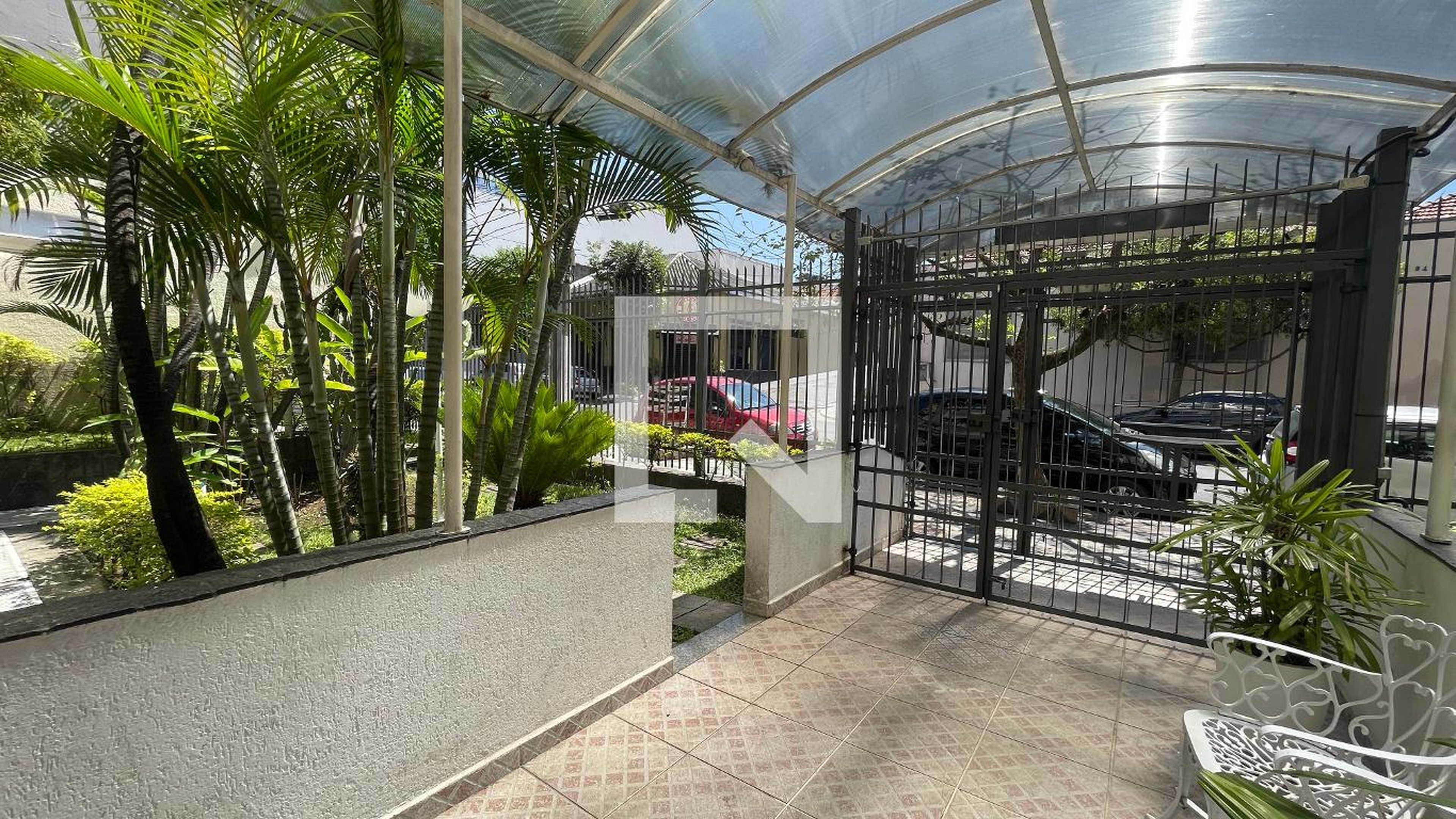 Entrada - Elias Cury