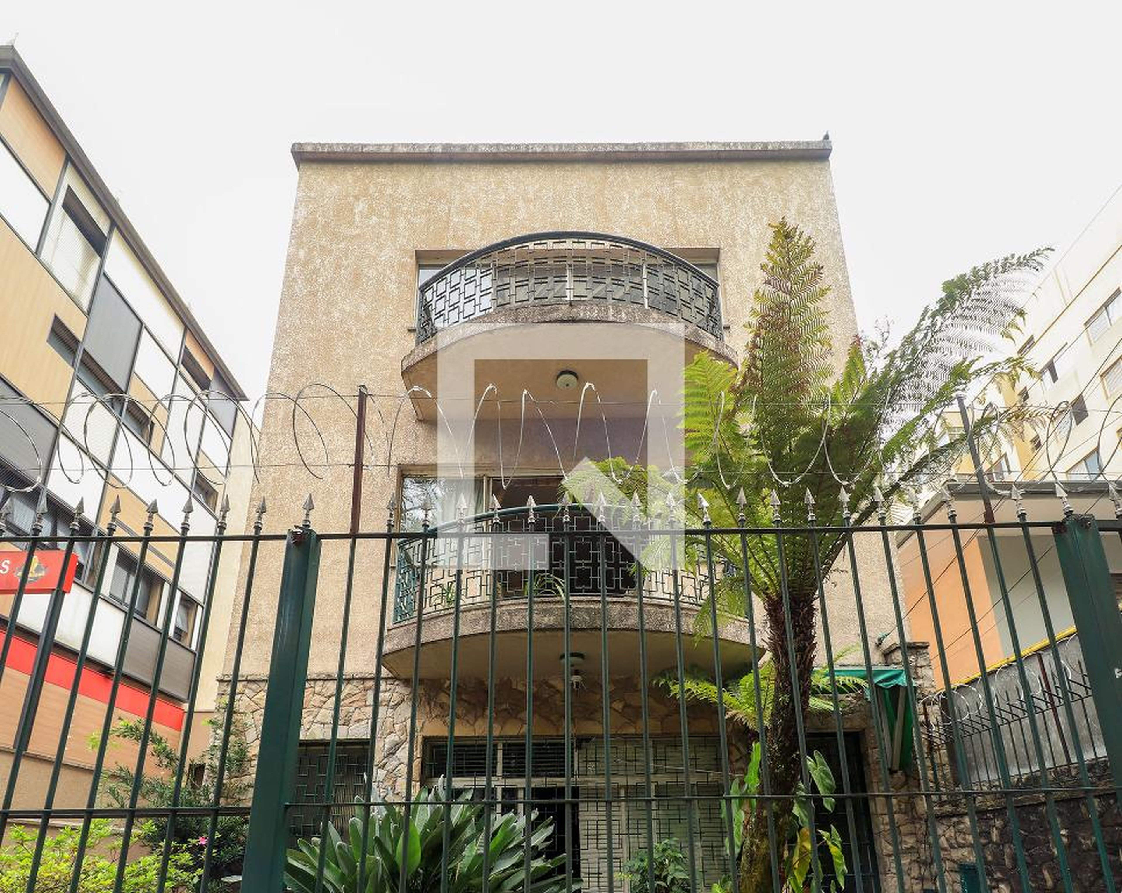 Fachada Condomínio em Avenida Lacerda Franco, 536