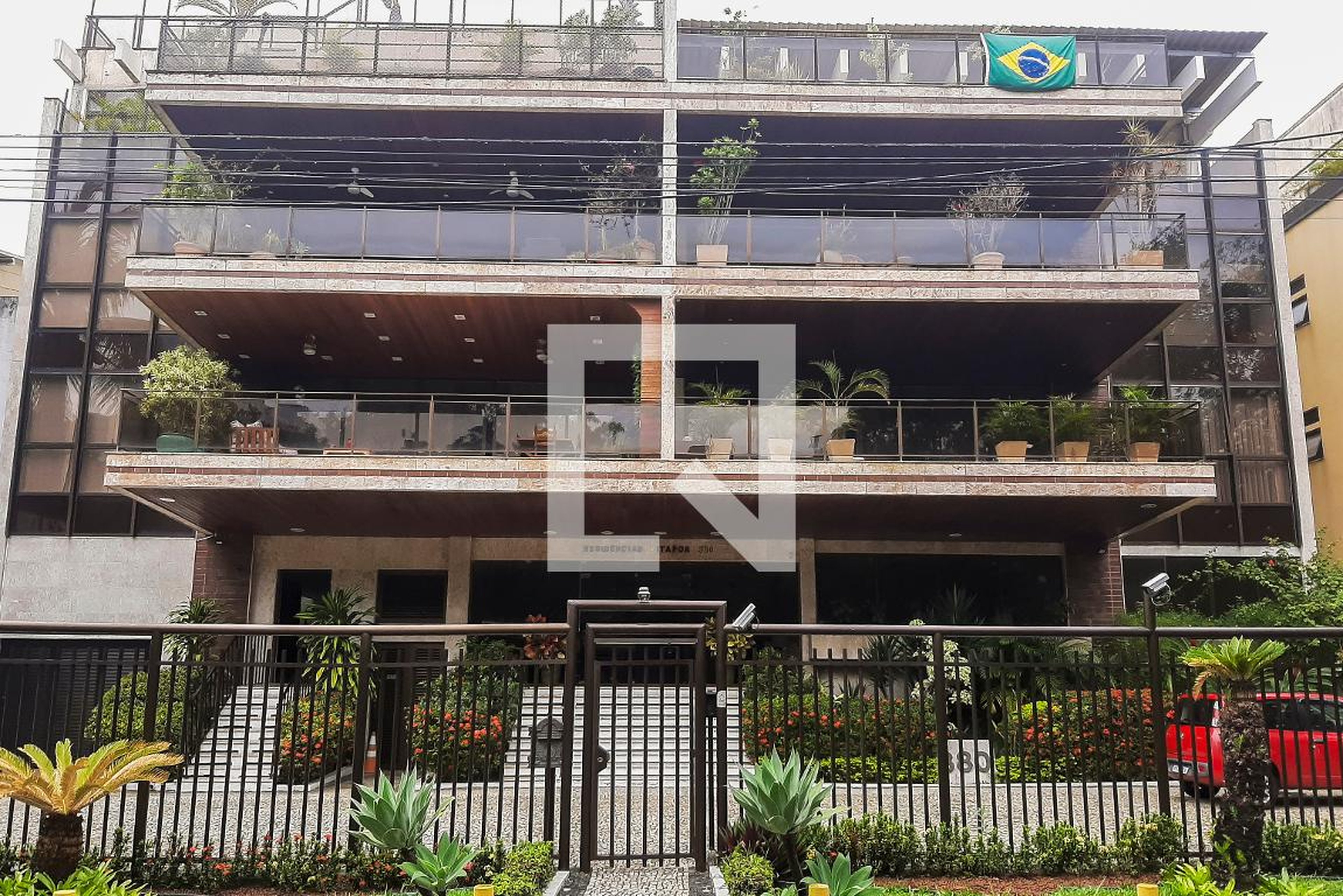 Fachada Condomínio Itapuã