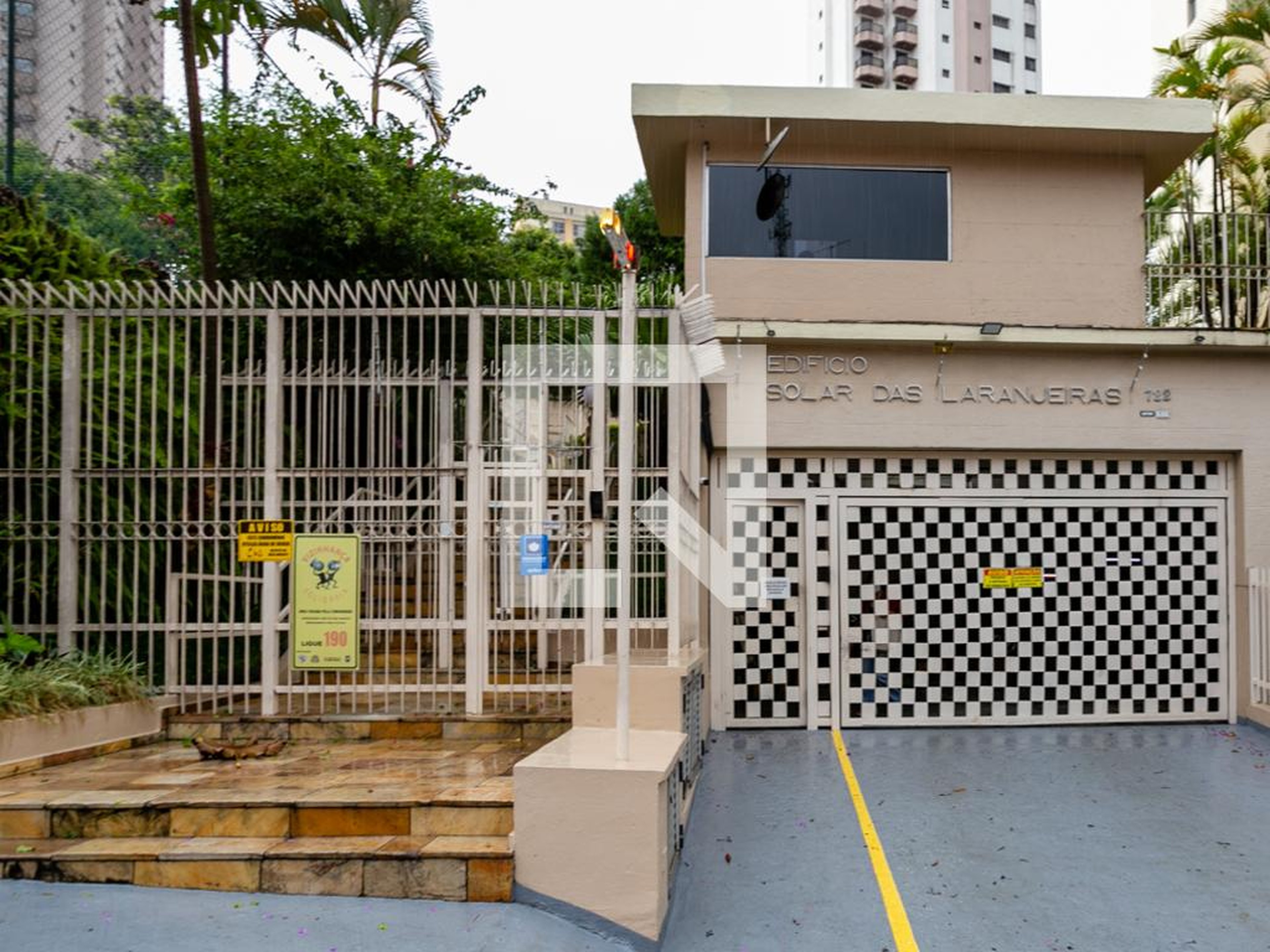 Fachada do condomínio Condomínio Solar das Laranjeiras