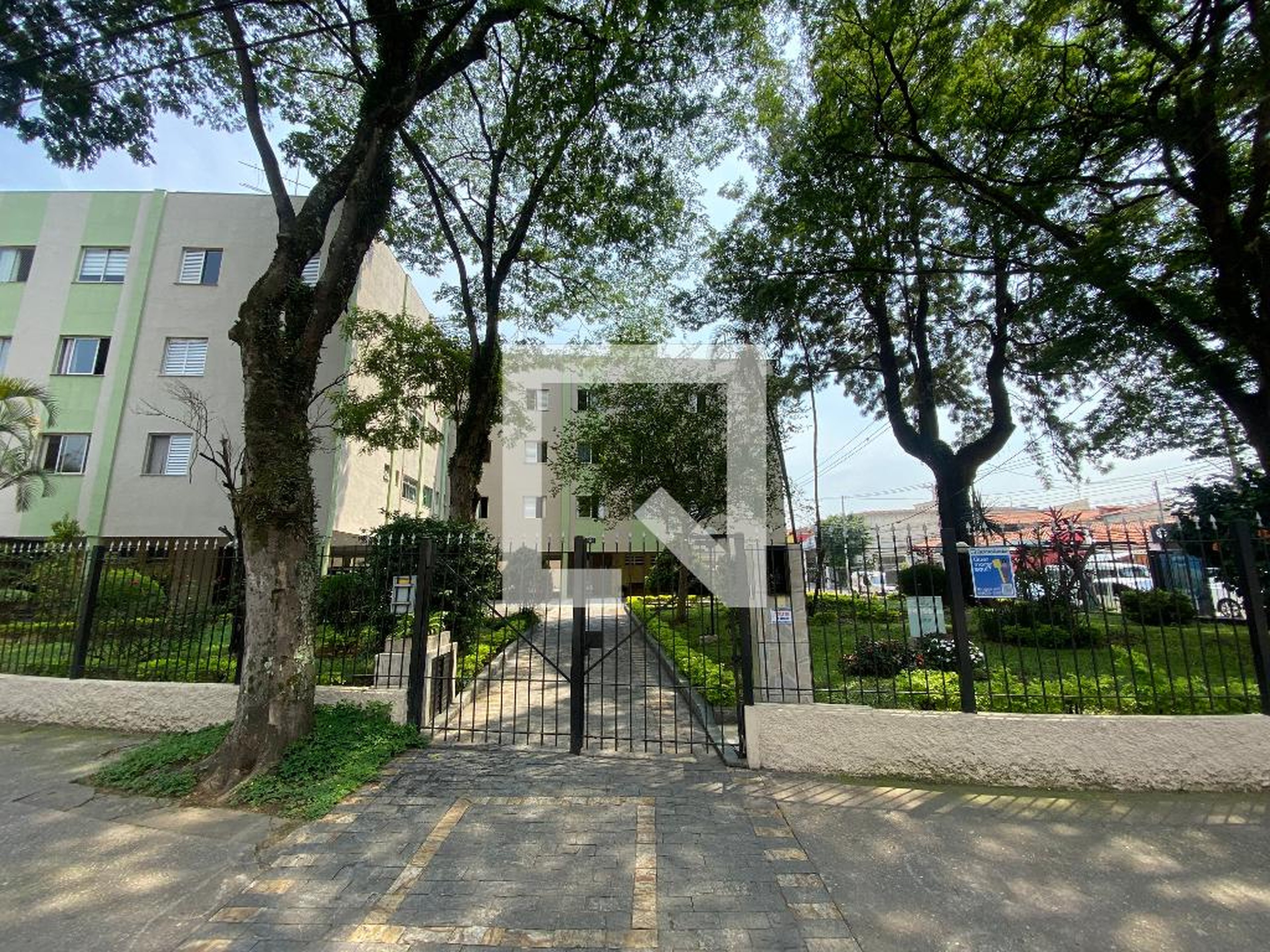 Fachada Condomínio em Avenida Cassandoca, 1345