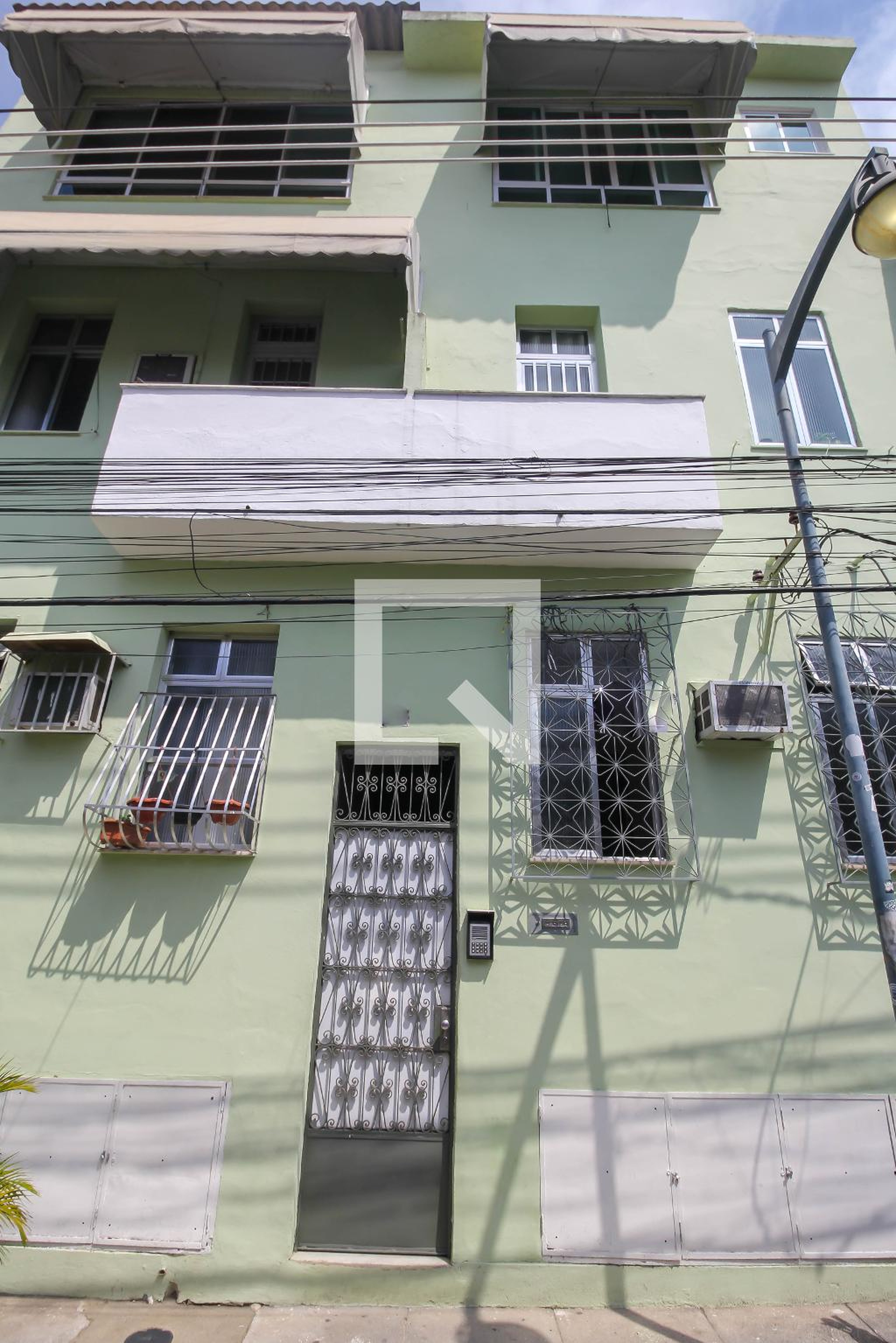 Fachada do Prédio Condomínio em Ladeira do João Homem, 61