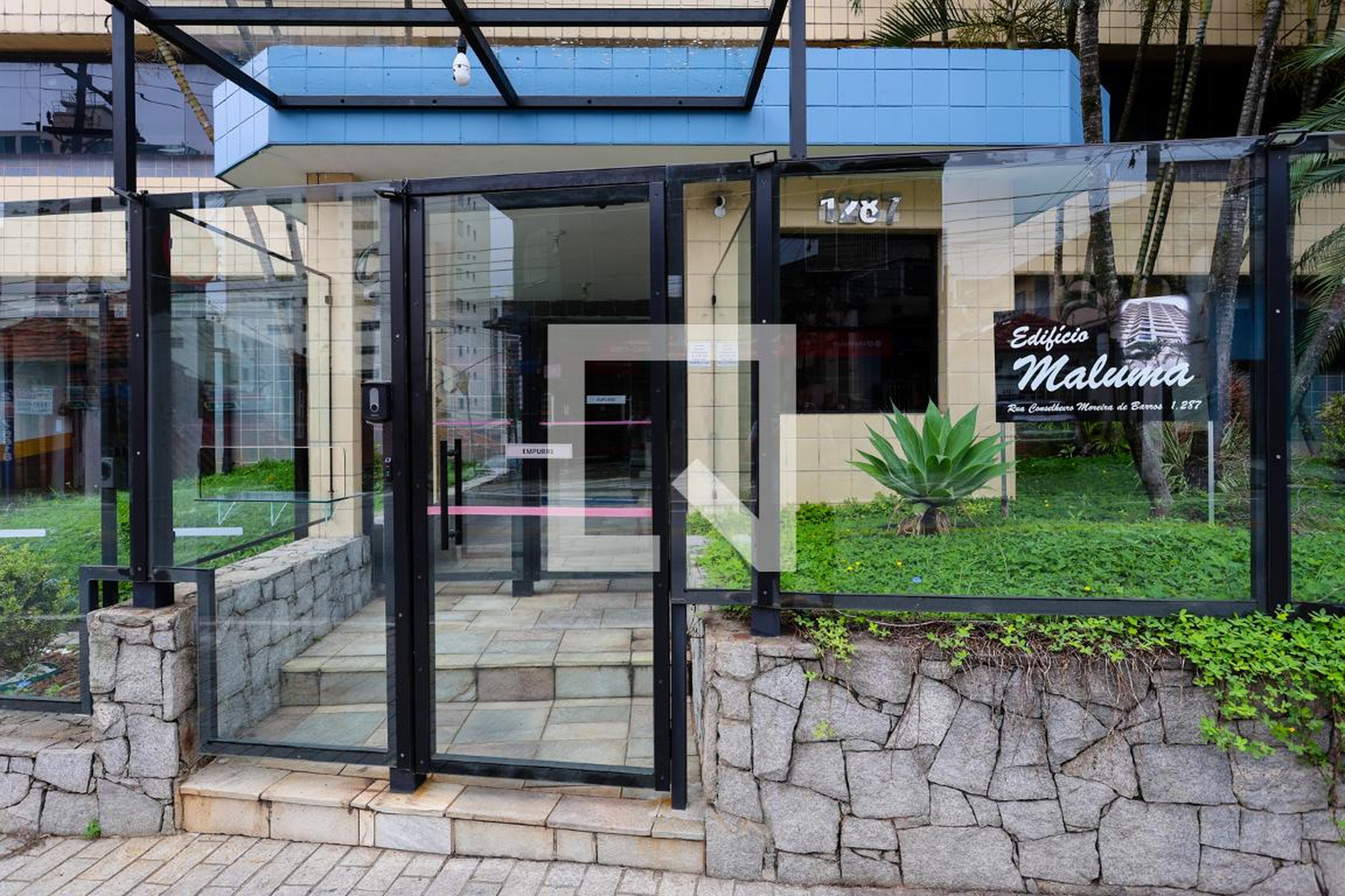 Fachada do condomínio Condomínio Maluma