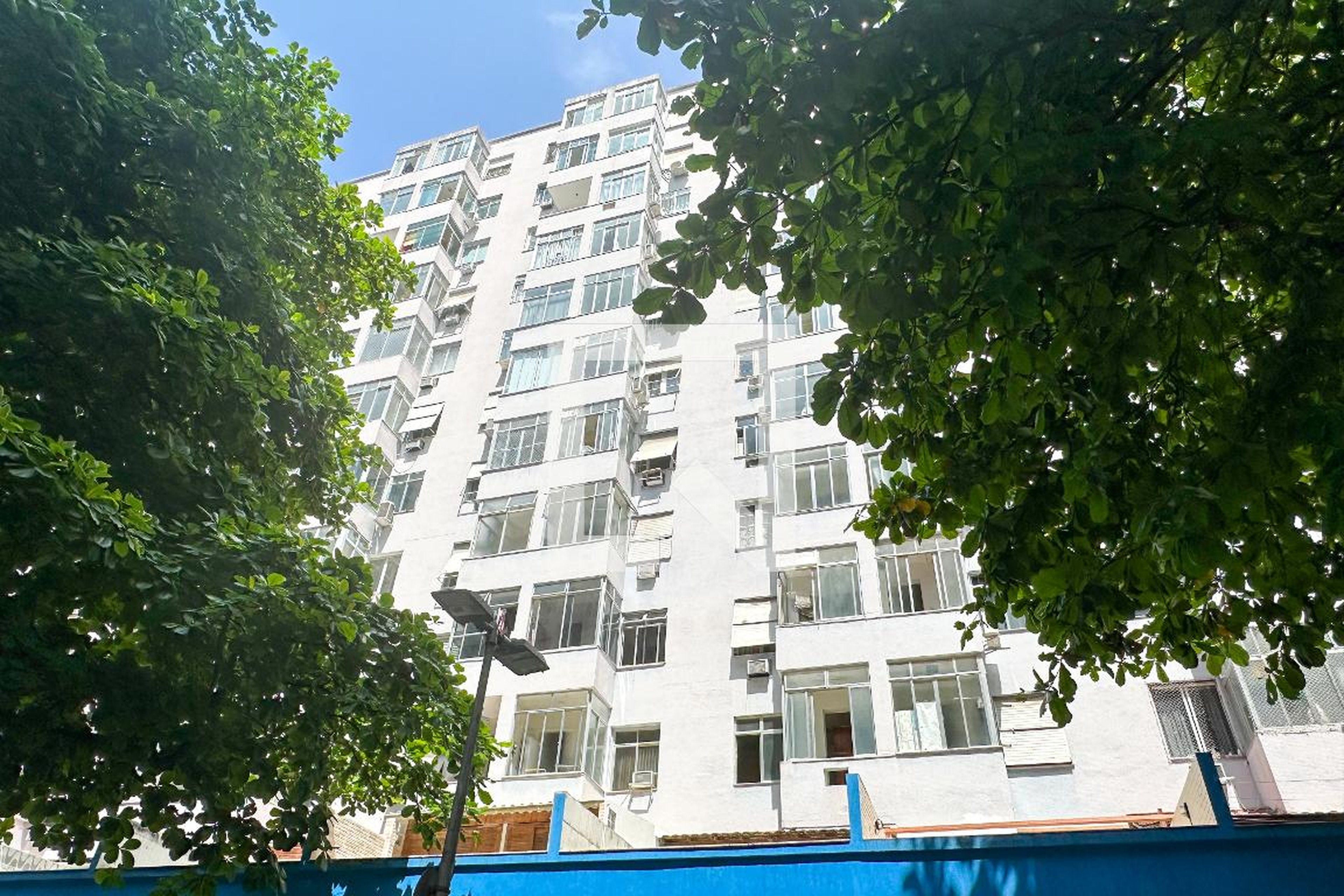 Fachada Edifício Dez de Maio