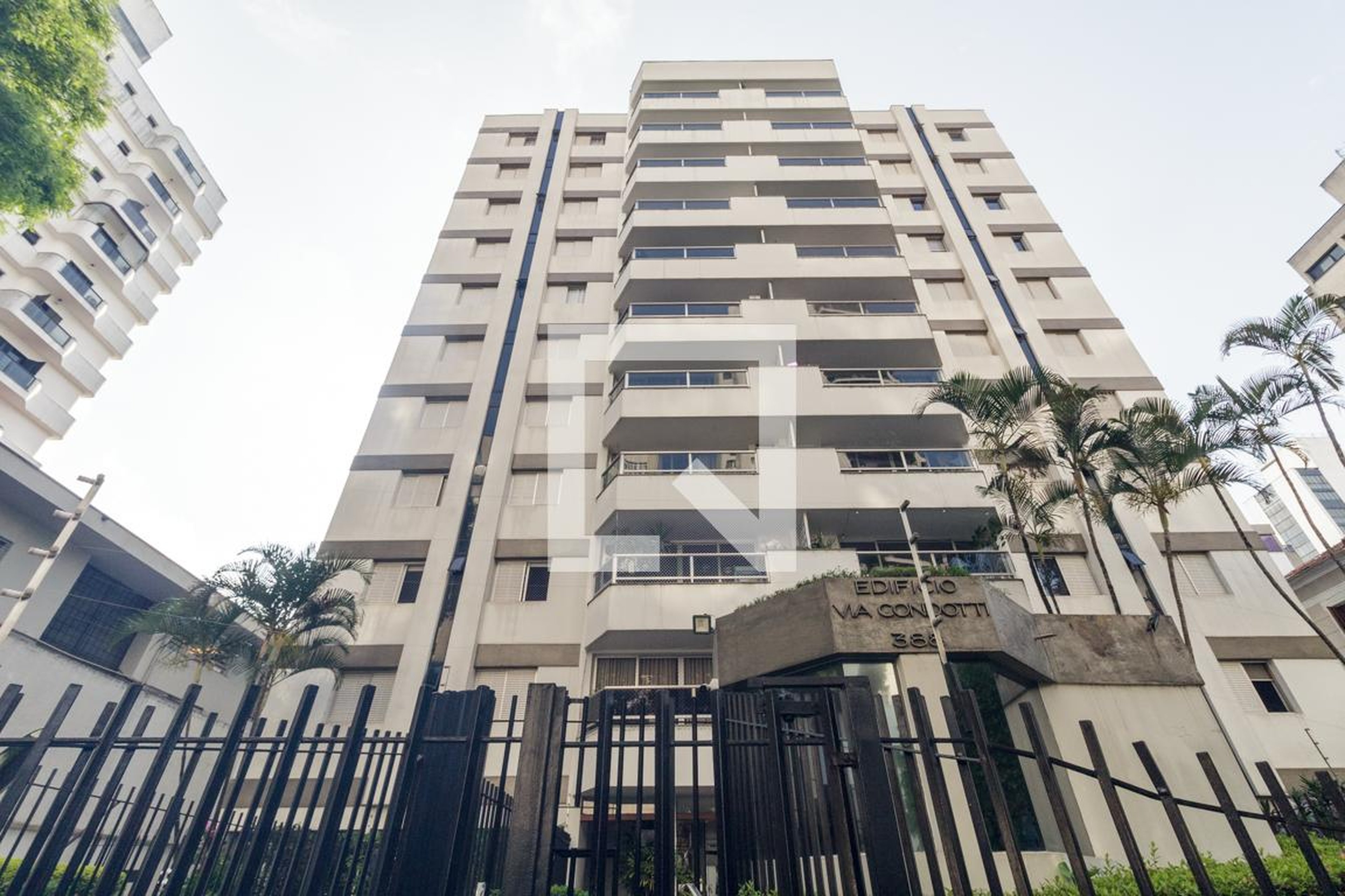 Fachada Condomínio Via Condotti