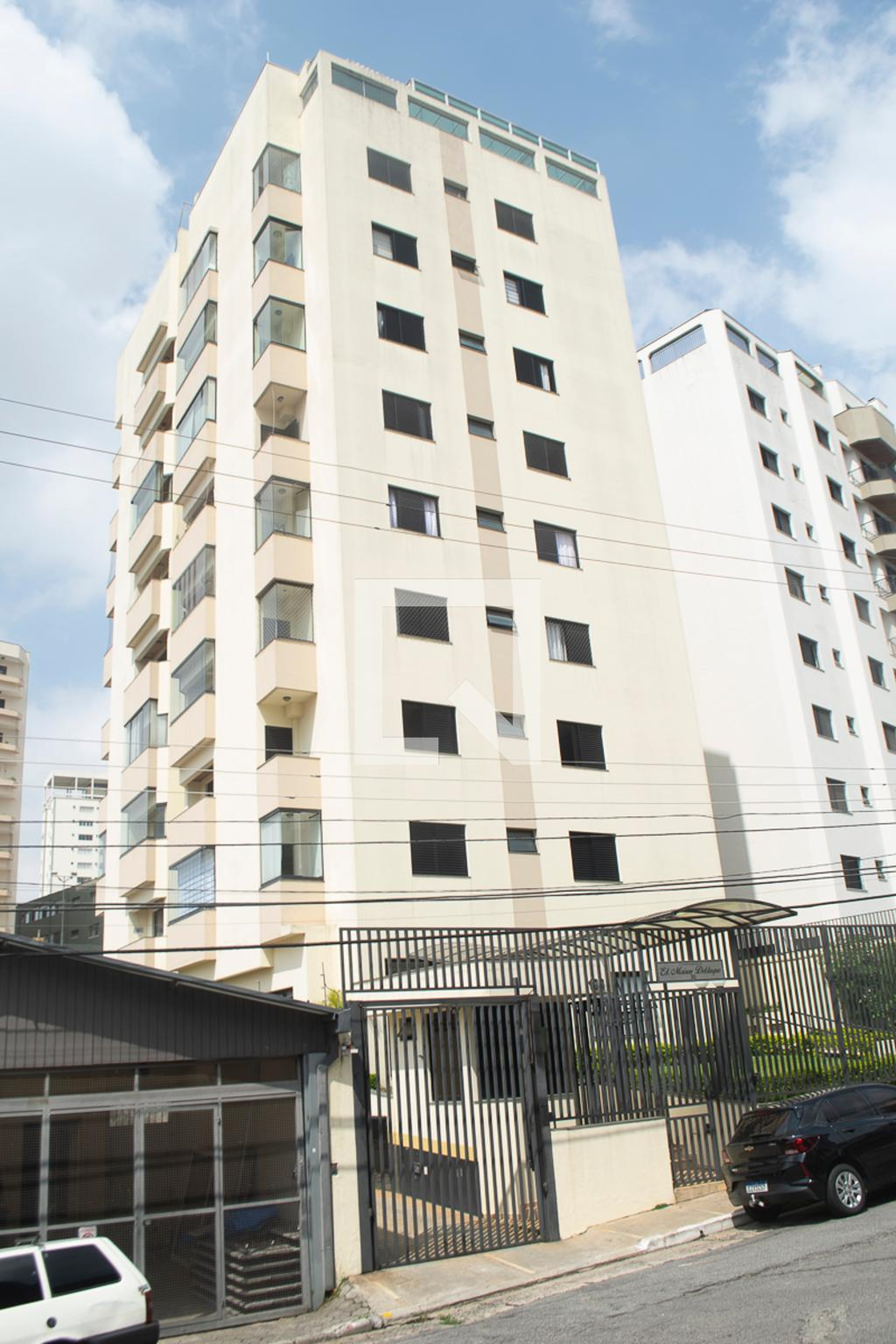 Fachada Condomínio em Rua Sylvio Delduque, 30