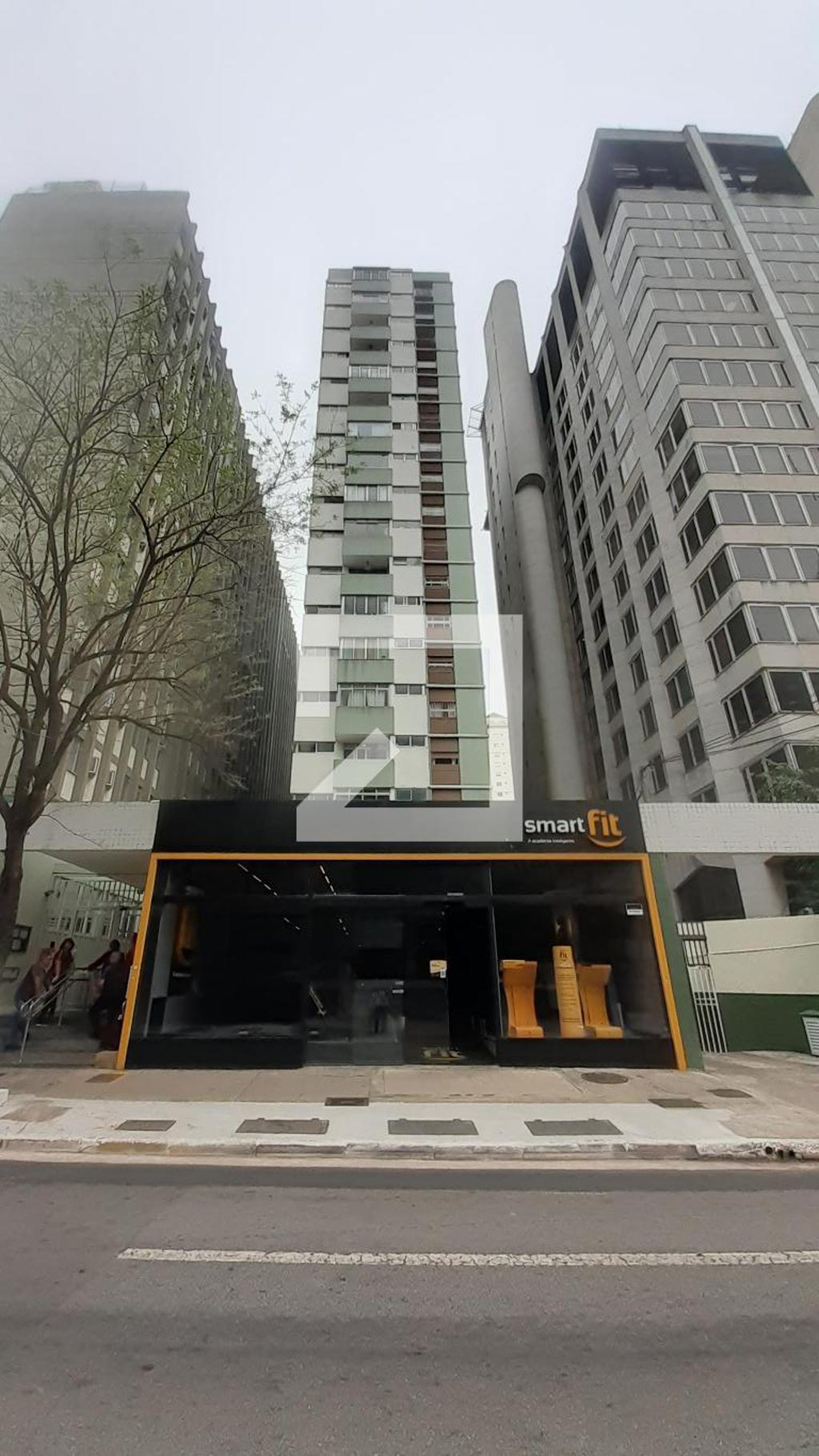 Fachada Condomínio em Alameda Santos, 1347