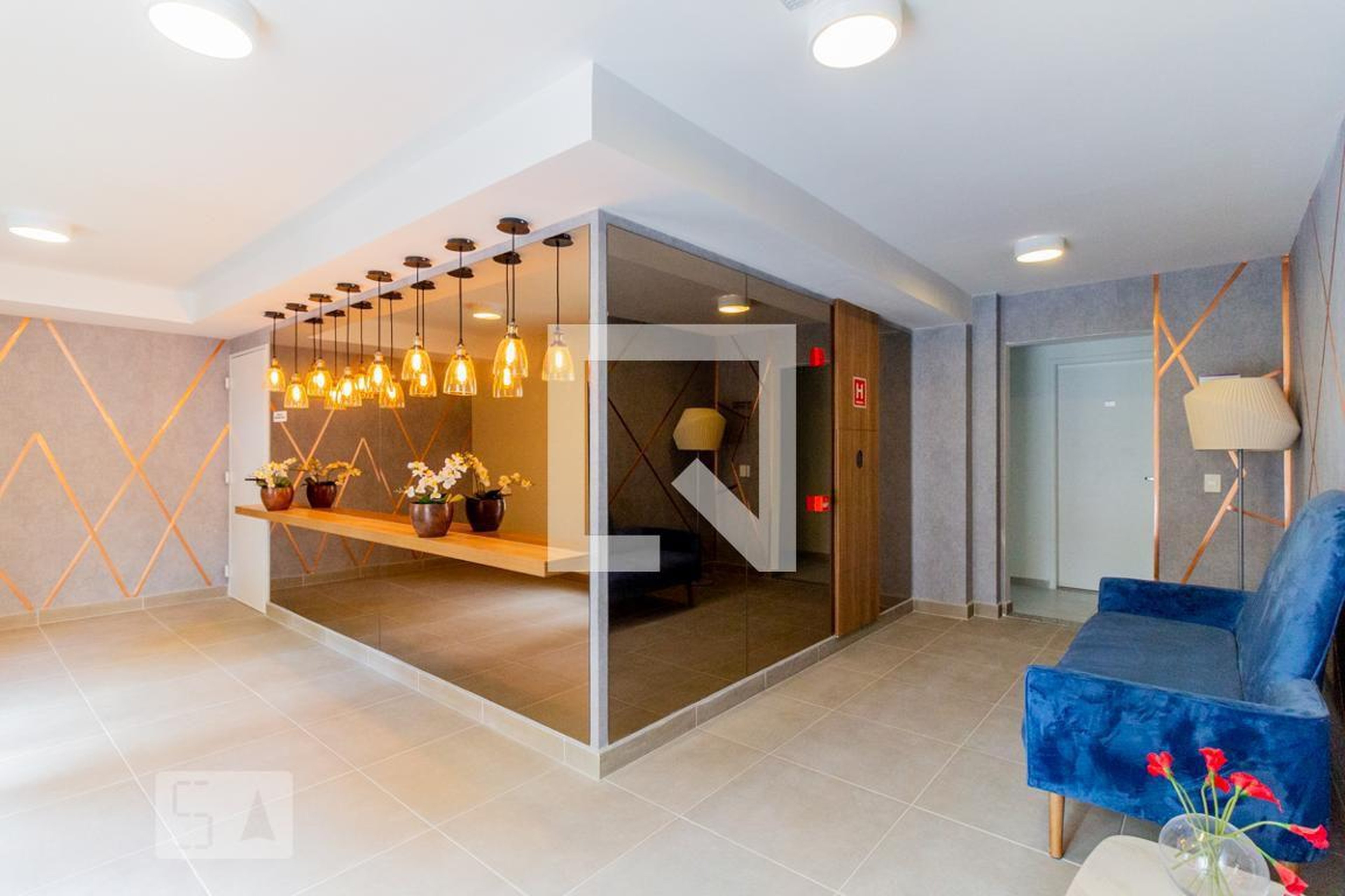 Hall - Mobi One Frei Caneca