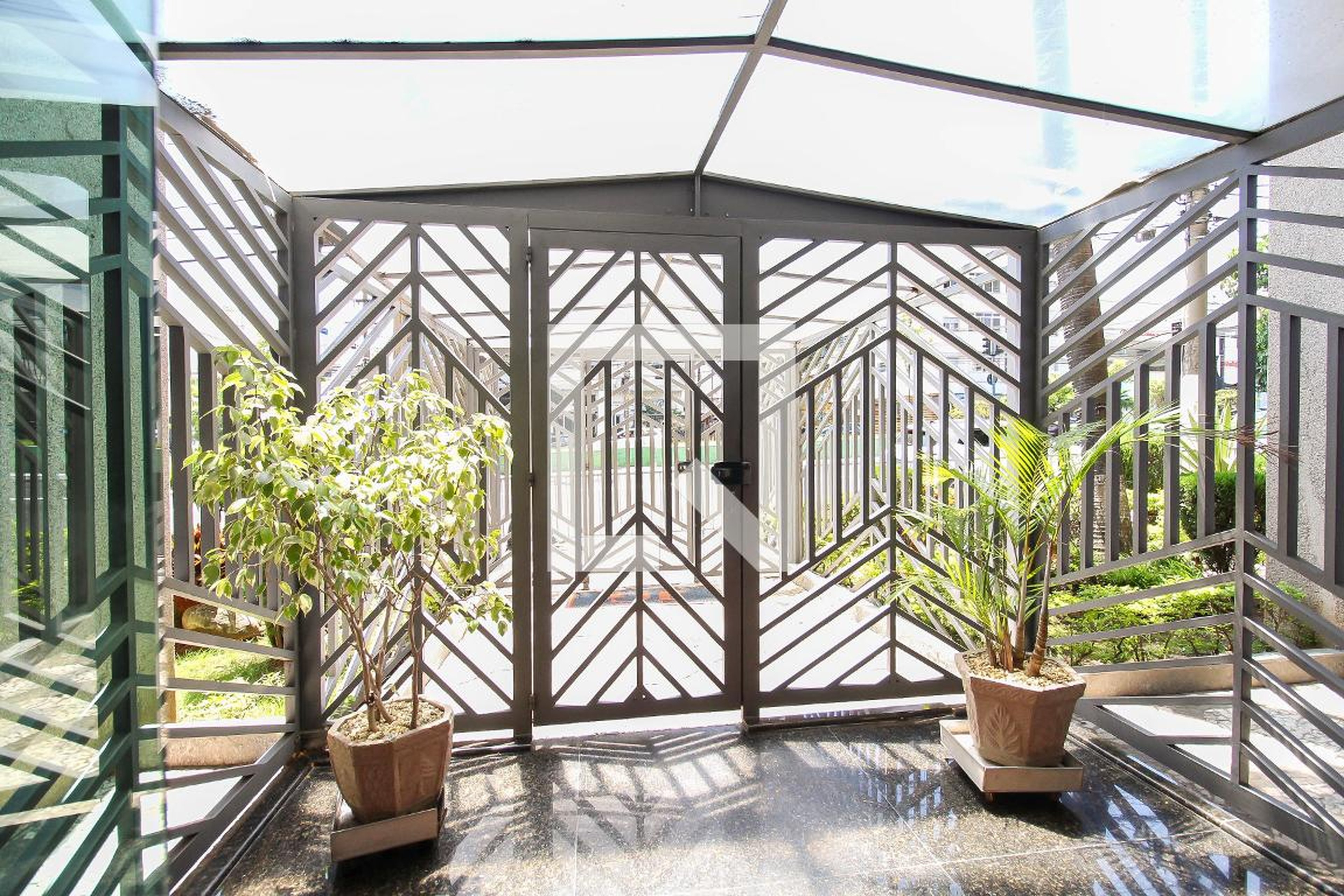 Entrada - Edifício Jardim Guaiuba