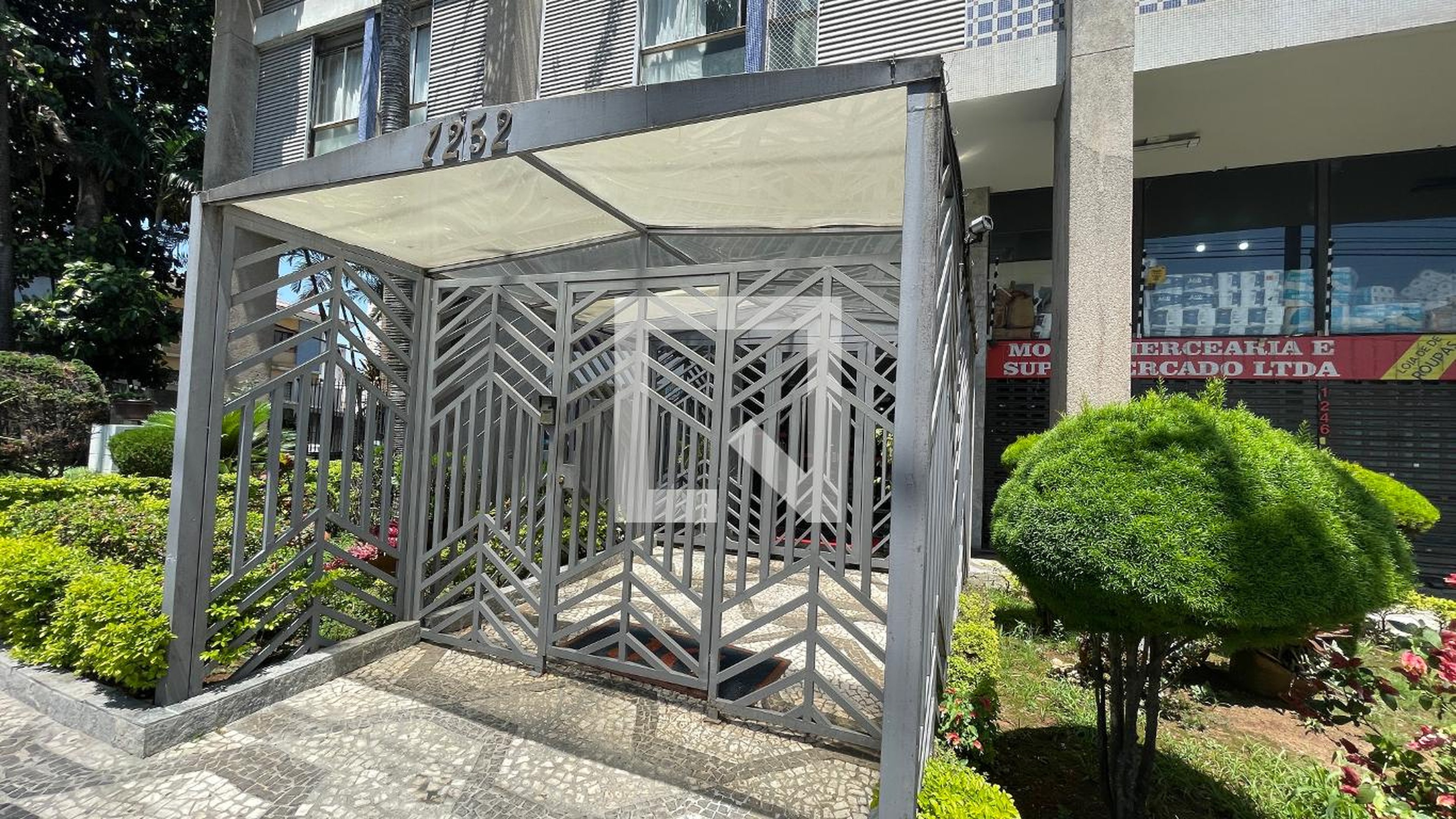 Fachada do Prédio Edifício Jardim Guaiuba