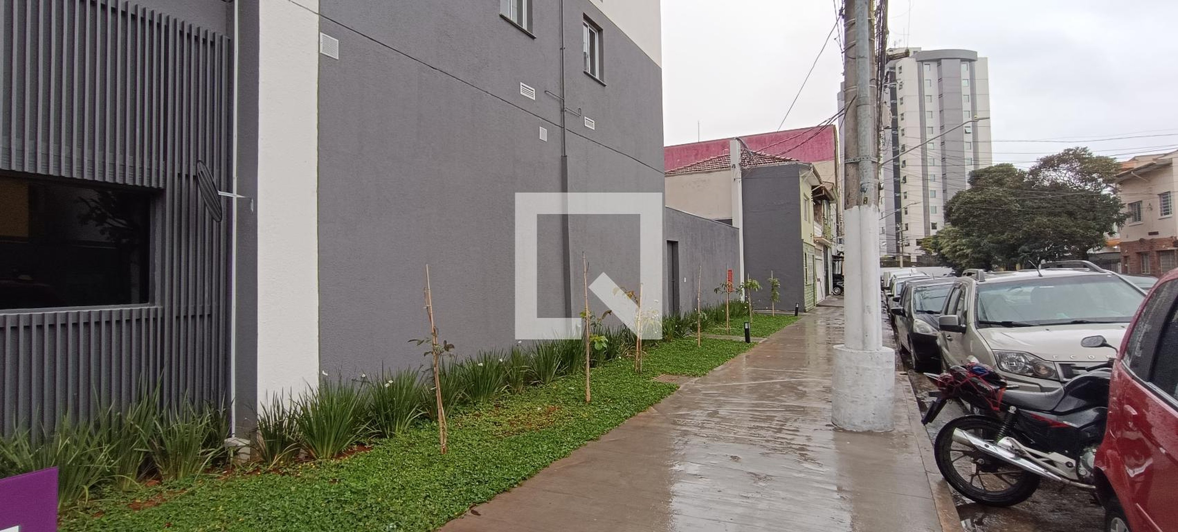 Fachada Condomínio em Rua João Pereira, 239