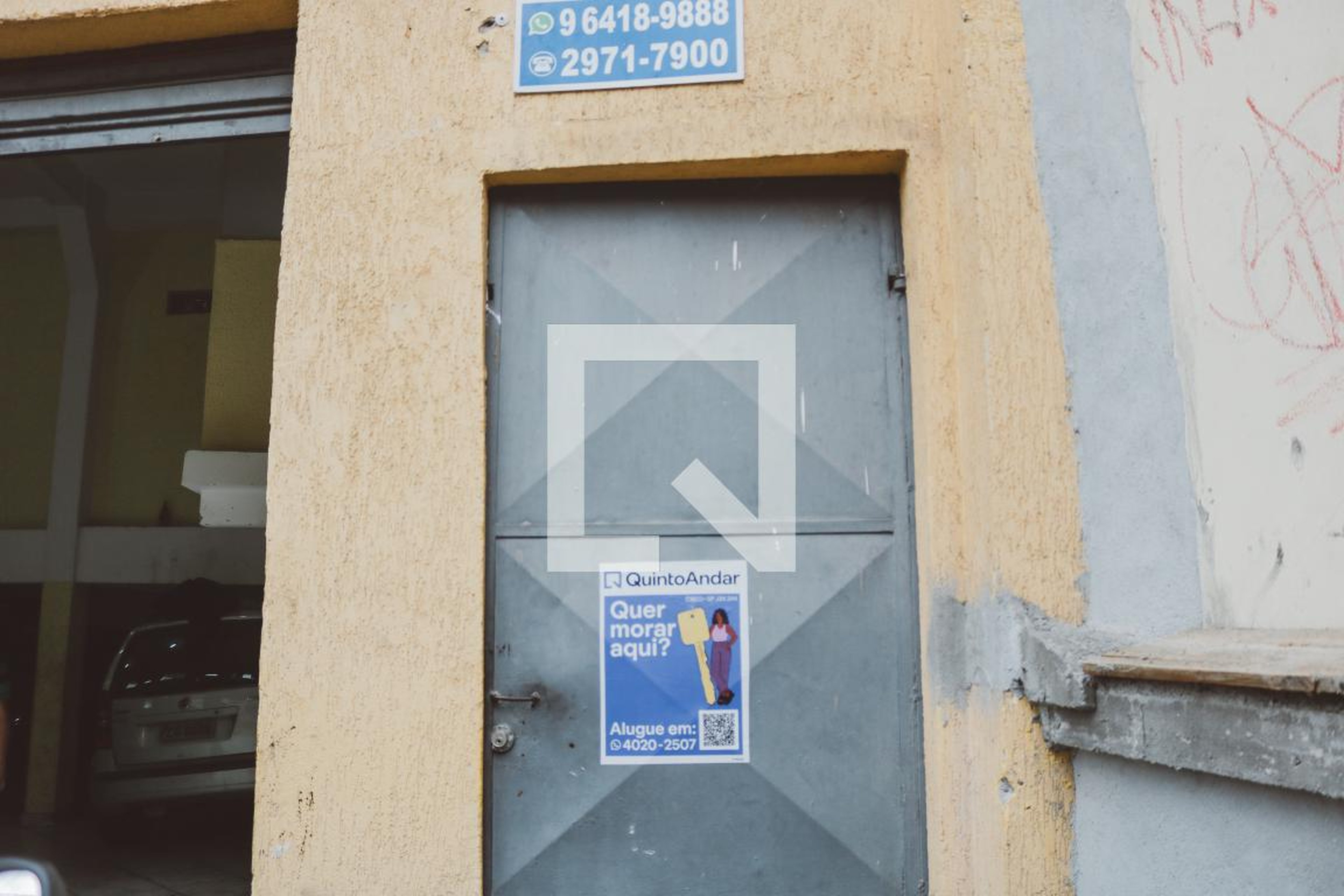 Fachada Condomínio em Rua Penaforte, 660